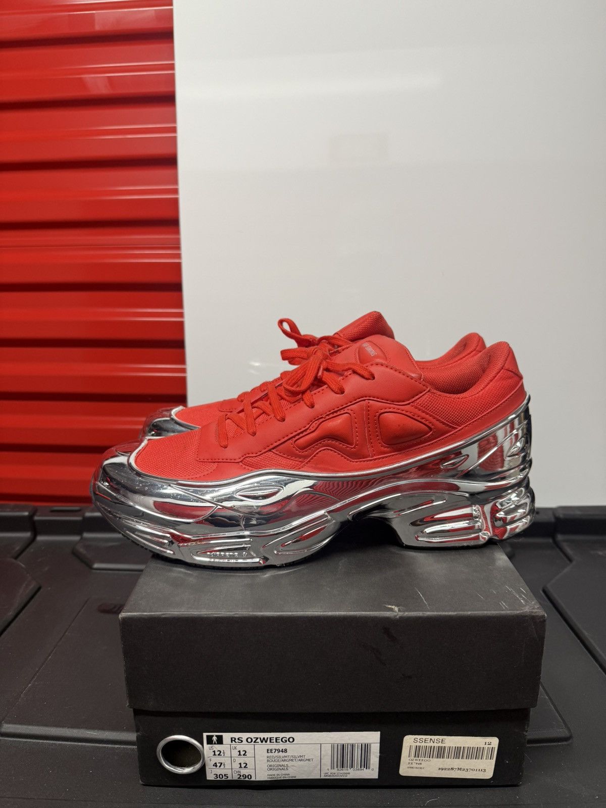 Adidas × Raf Simons Adidas X Raf Simon OZWEEGO Size US 12.5 / EU 45-46 - 3 Thumbnail