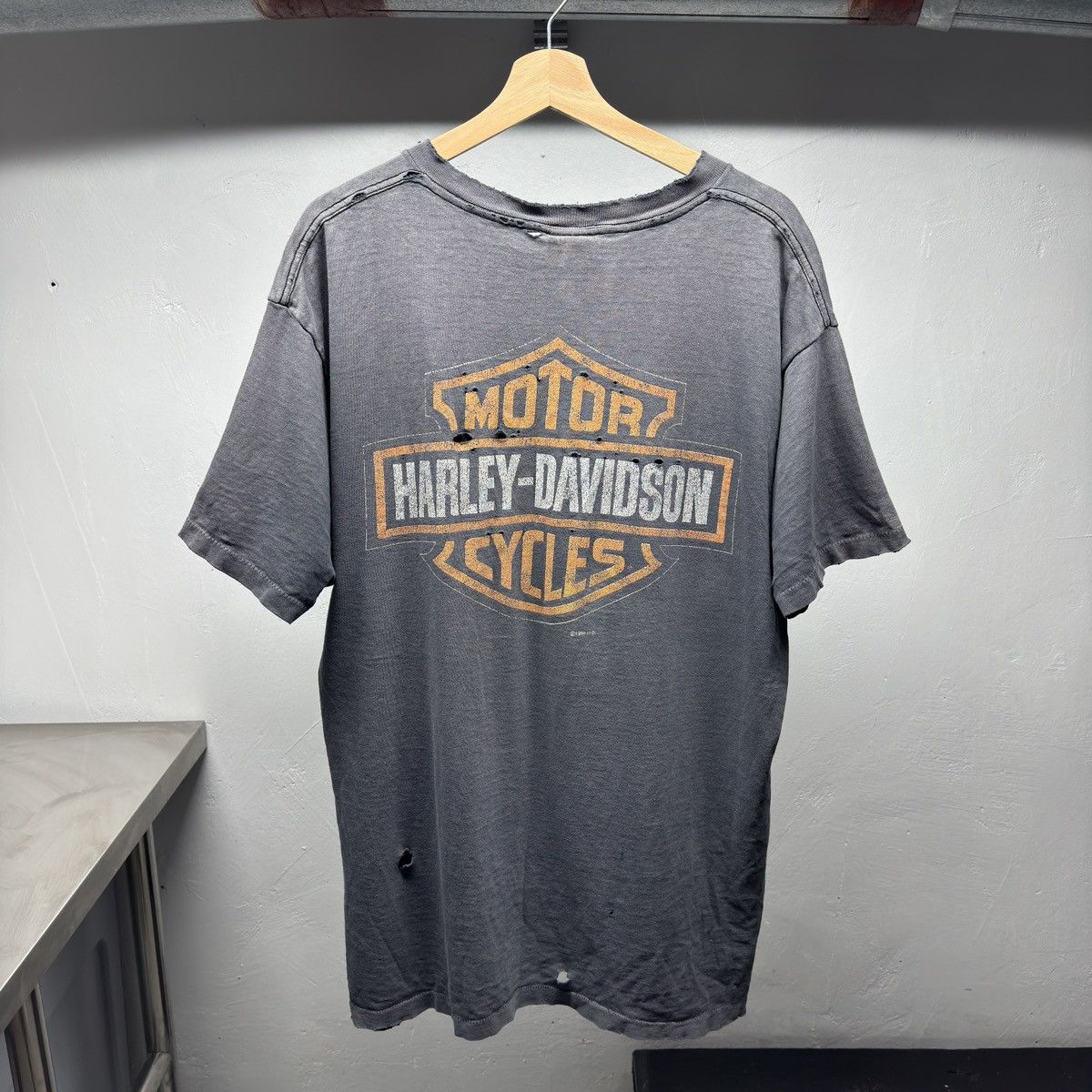 Harley Davidson Thrashed Faded Distressed Harley Shirt ERD Grunge WCC Band Size US XL / EU 56 / 4 - 2 Thumbnail
