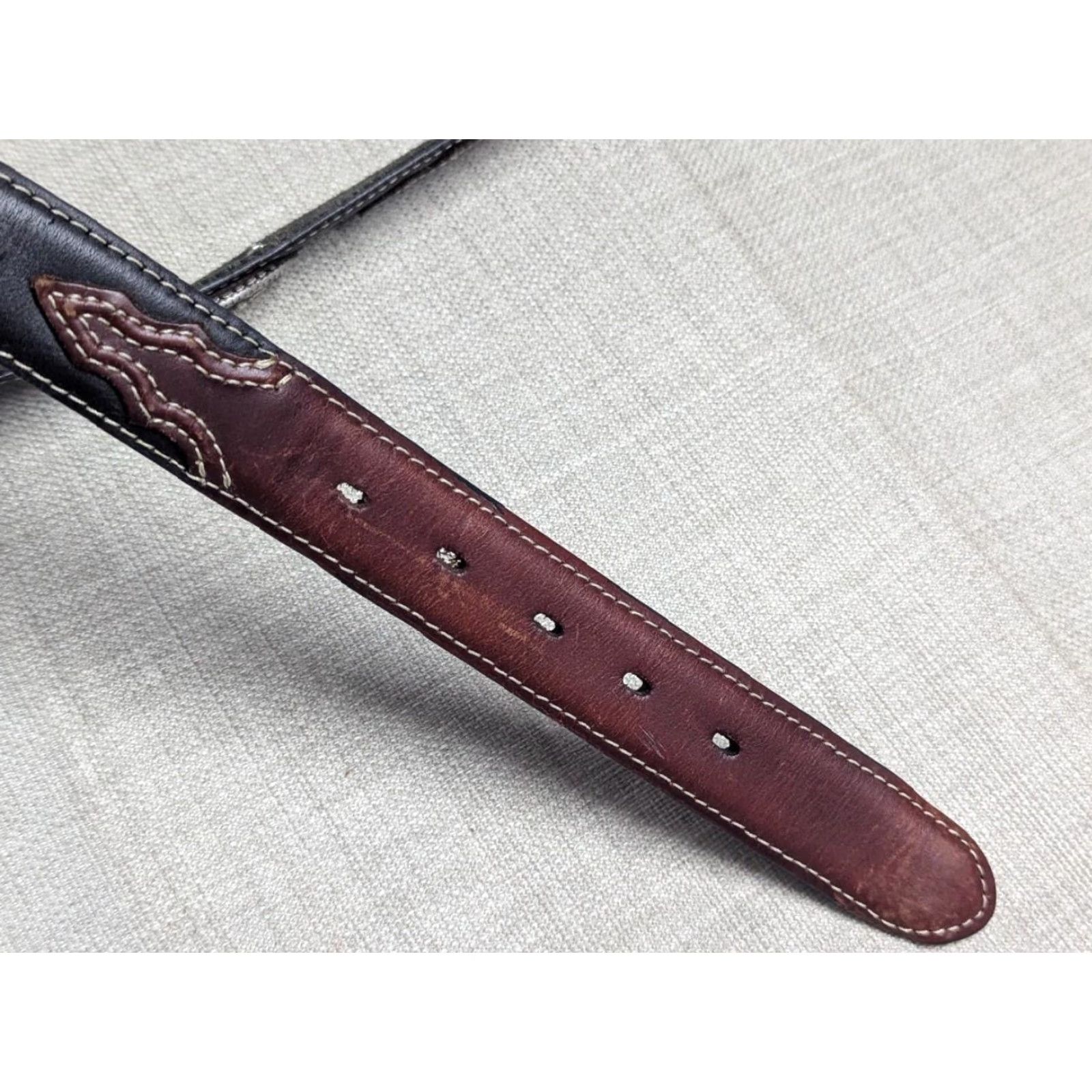 Vintage VINTAGE NOCONA belt Concho Buckle 28 cowhide leather western rodeo belt Men Size 28 - 5 Thumbnail