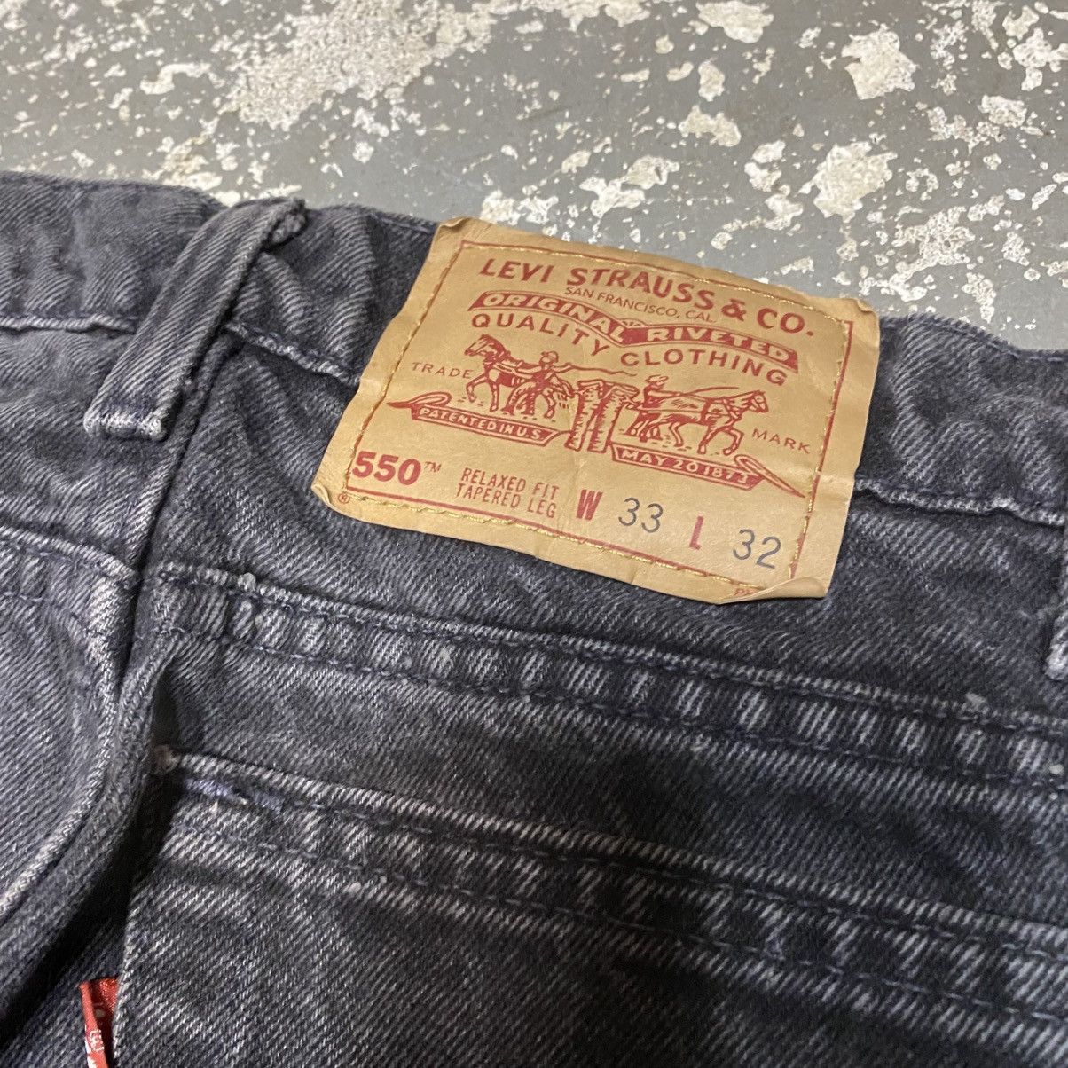Levi's × Vintage Vintage Levi’s 550 Relaxed Fit Black Denim Jeans USA 90s Size US 31 - 6 Thumbnail