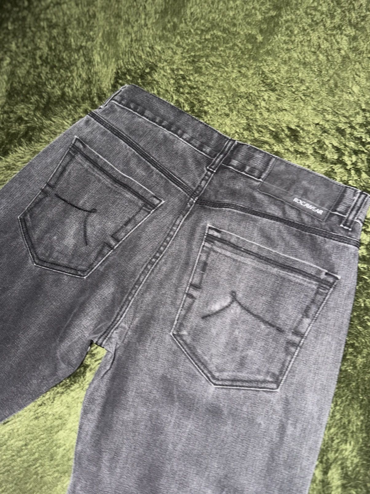 Rocawear [34] Rocawear Vintage Washed Textured Denim Pants Size US 34 / EU 50 - 8 Thumbnail