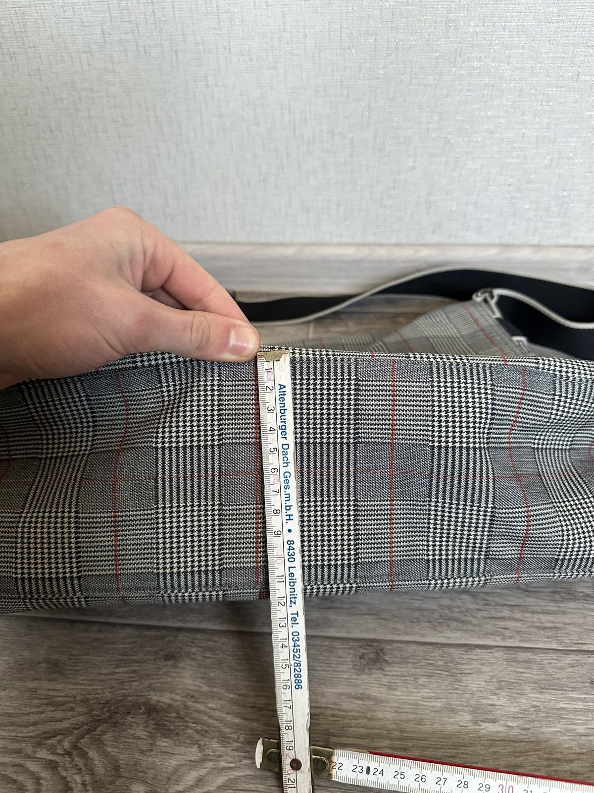 Lacoste × Vintage Vintage Lacoste Bag Laptop Rare Retro Grey Campus Size ONE SIZE - 23 Thumbnail