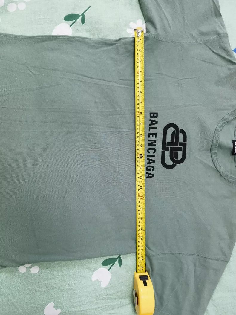 Balenciaga Balenciaga Green Lock Logo Short Sleeve T-Shirt, M Size Size US M / EU 48-50 / 2 - 7 Thumbnail