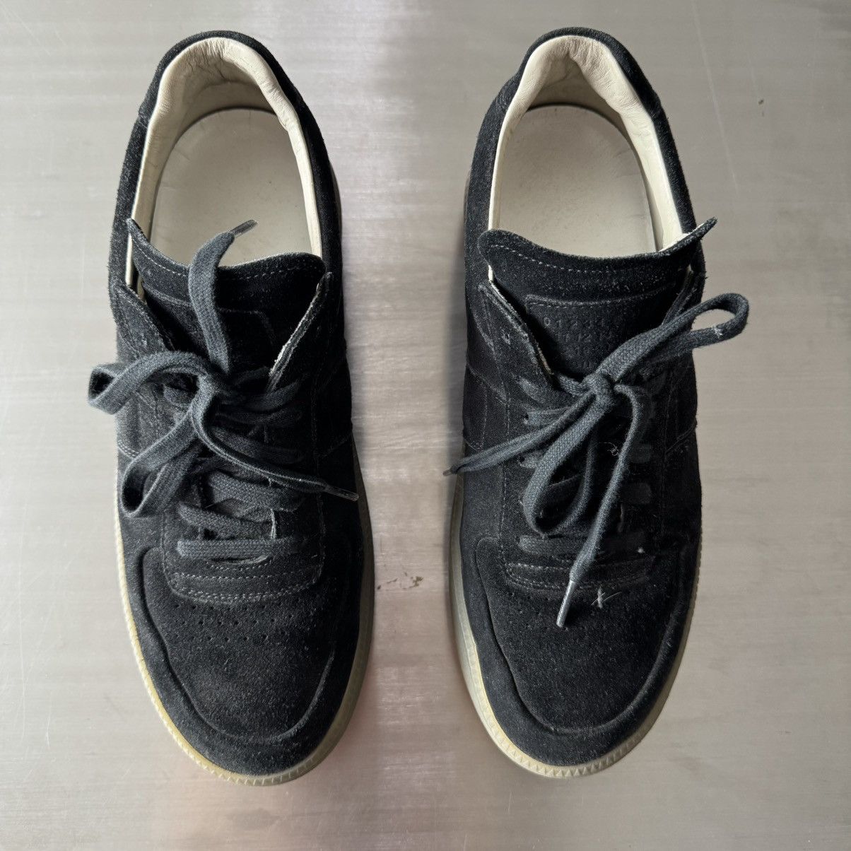 Maison Margiela Maison Margiela Mm1 Sneaker in Black Suede 43 10 Size US 10 / EU 43 - 2 Thumbnail