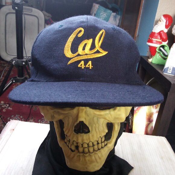 NCAA × Vintage Vintage Cal California University 44 Restaurant Hat Cap Size ONE SIZE - 1 Thumbnail