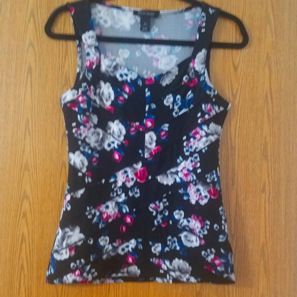 Designer White House Black Market Sleeveless Blouse Size XS Size XS / US 0-2 / IT 36-38 - 1 Thumbnail