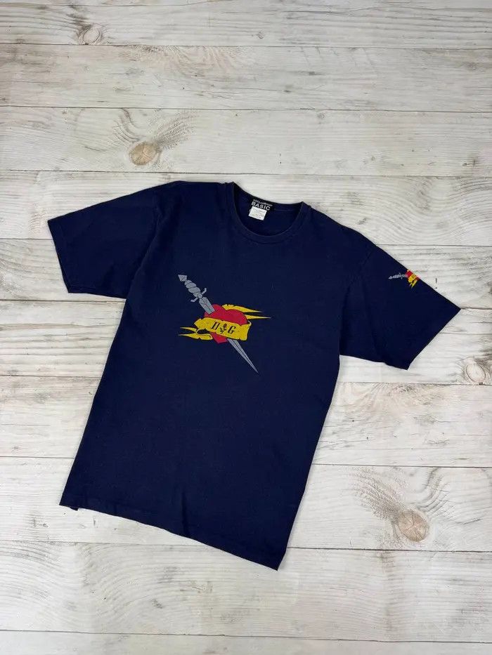 Dolce & Gabbana Vintage Dolce Gabbana Basic Sword Heard T-Shirt Size US M / EU 48-50 / 2 - 1 Thumbnail