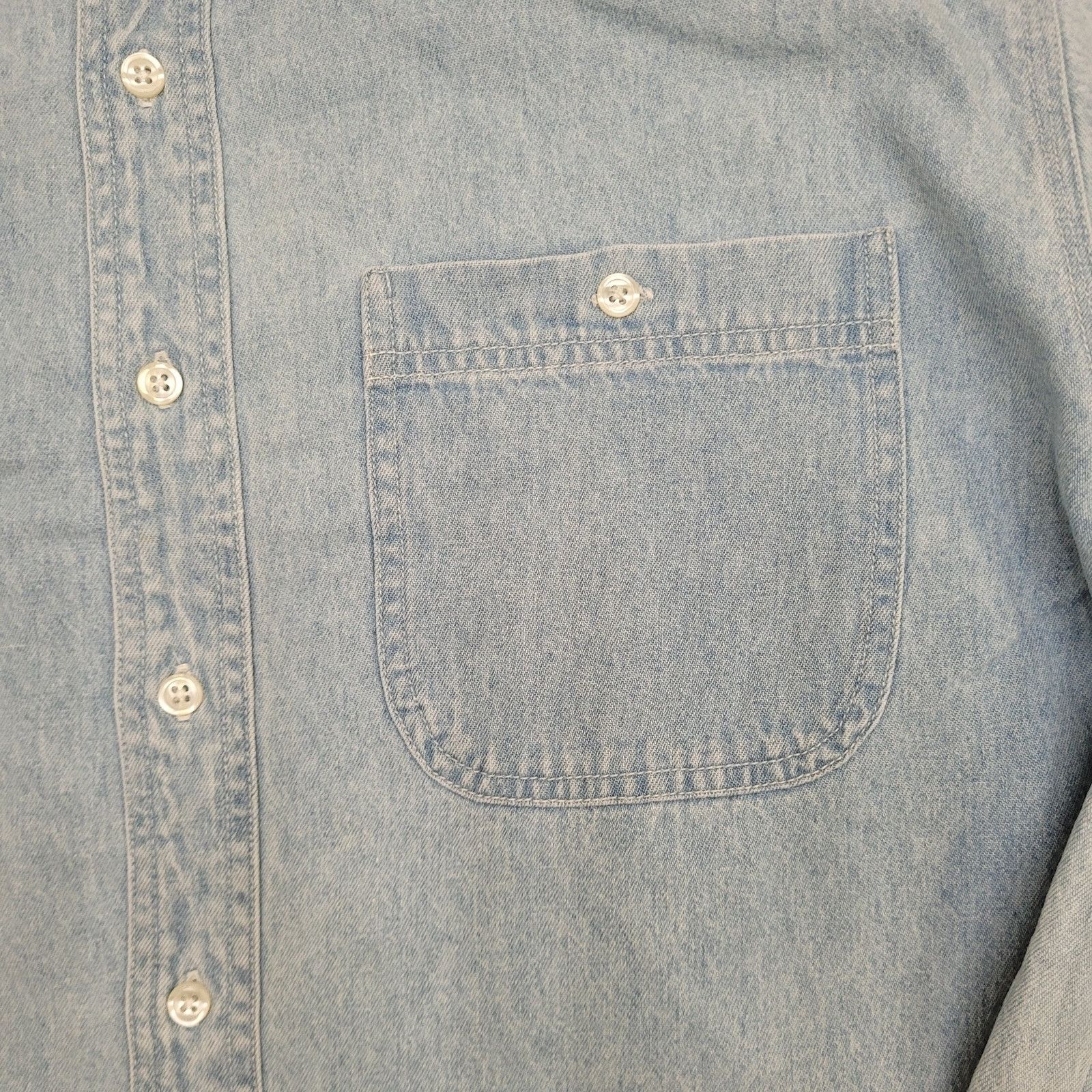 Disney Vintage Disney Winnie-the-Pooh Denim Button Shirt M/L 23x30 Size US M / EU 48-50 / 2 - 12 Thumbnail