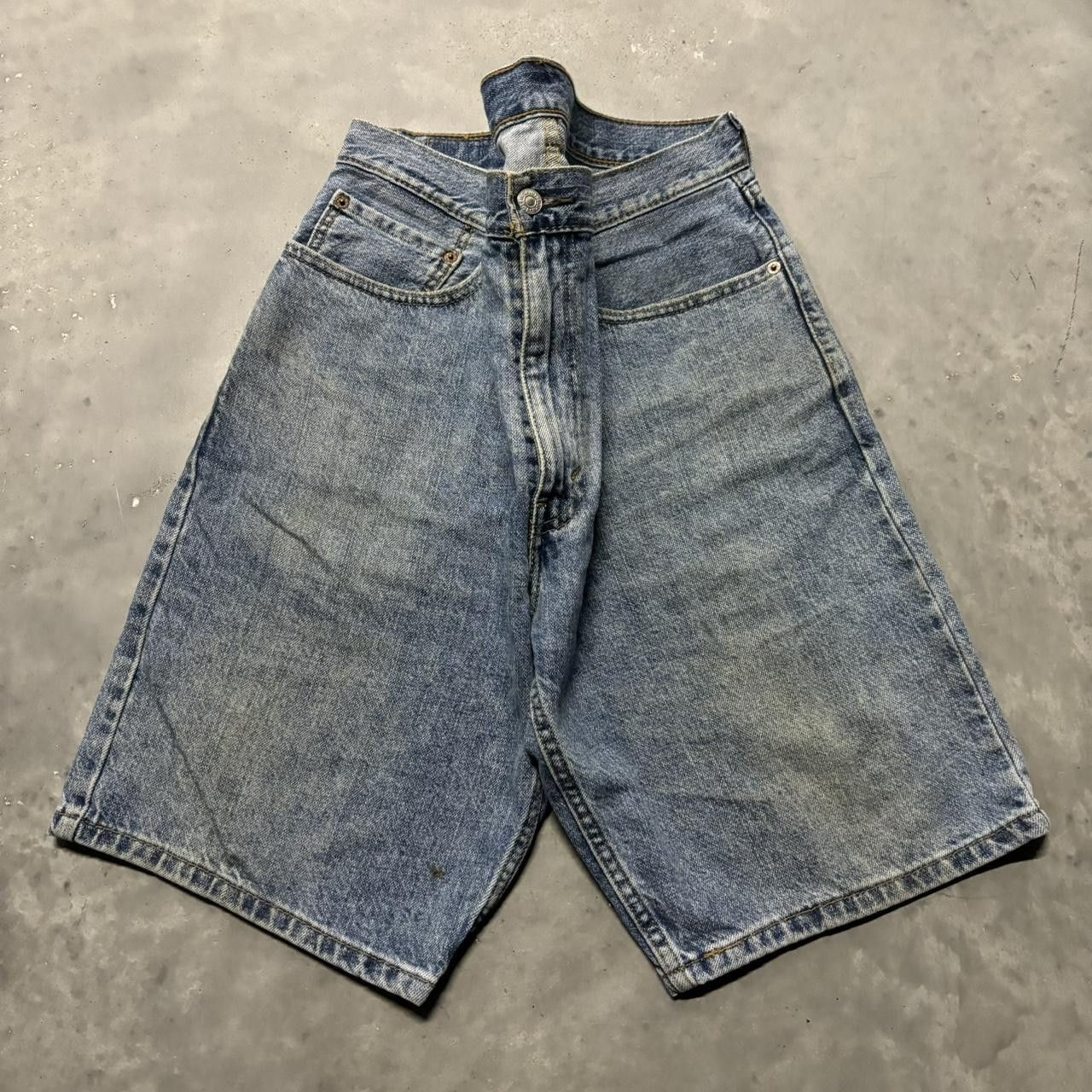 Levi's × Vintage Crazy Vintage Y2K/2000s Grunge Levi’s Skater Denim Jean Shorts Jorts! Size US 36 / EU 52 - 1 Thumbnail