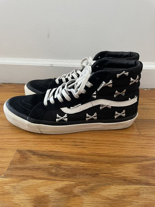 Vans wtaps clearance crossbones