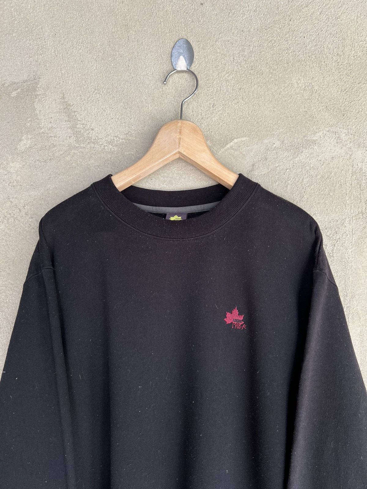 Vintage Vintage Logos Outdoor Small Logo Sweatshirt Size US XL / EU 56 / 4 - 3 Thumbnail
