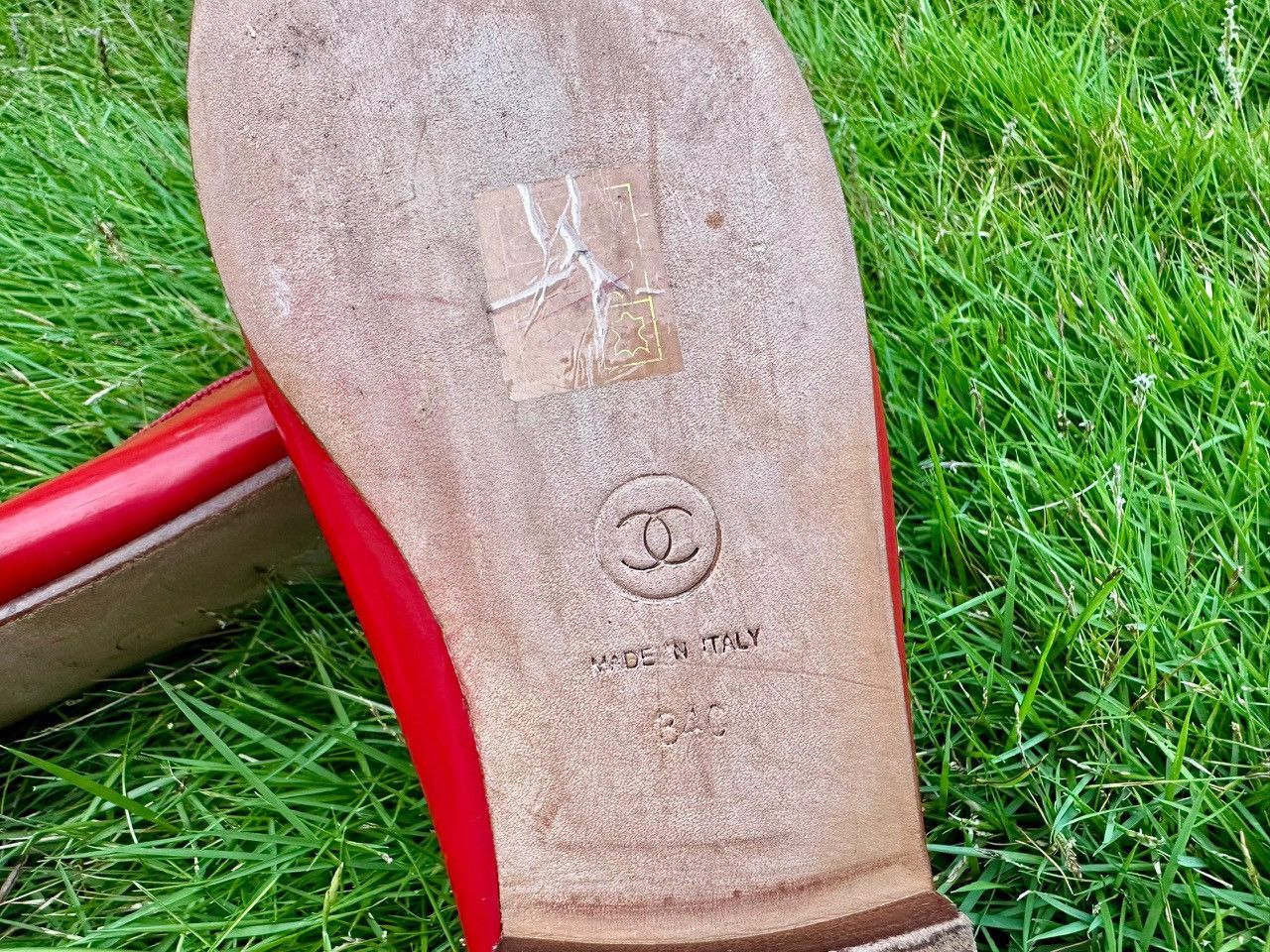 Chanel Authentic Chanel Patent Calfskin Leather Ballet Flats Size US 4 / IT 34 - 8 Thumbnail
