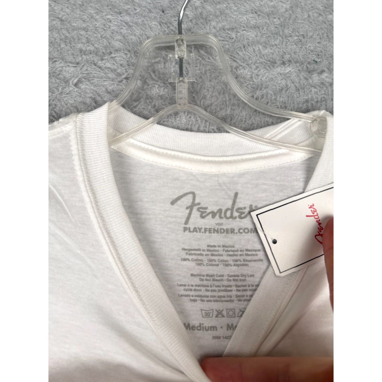 Fender Fender Men's Vintage Guitar T-Shirt 1964 Stratocaster Cotton Short Sleeve Medium White Music Teal Size US M / EU 48-50 / 2 - 2 Thumbnail