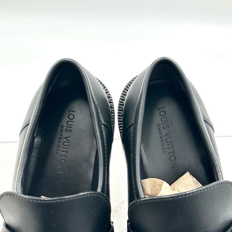 Louis Vuitton Louis Vuitton Black Lock Loafers shoes Size US 5.5 / IT 35.5 - 5 Thumbnail