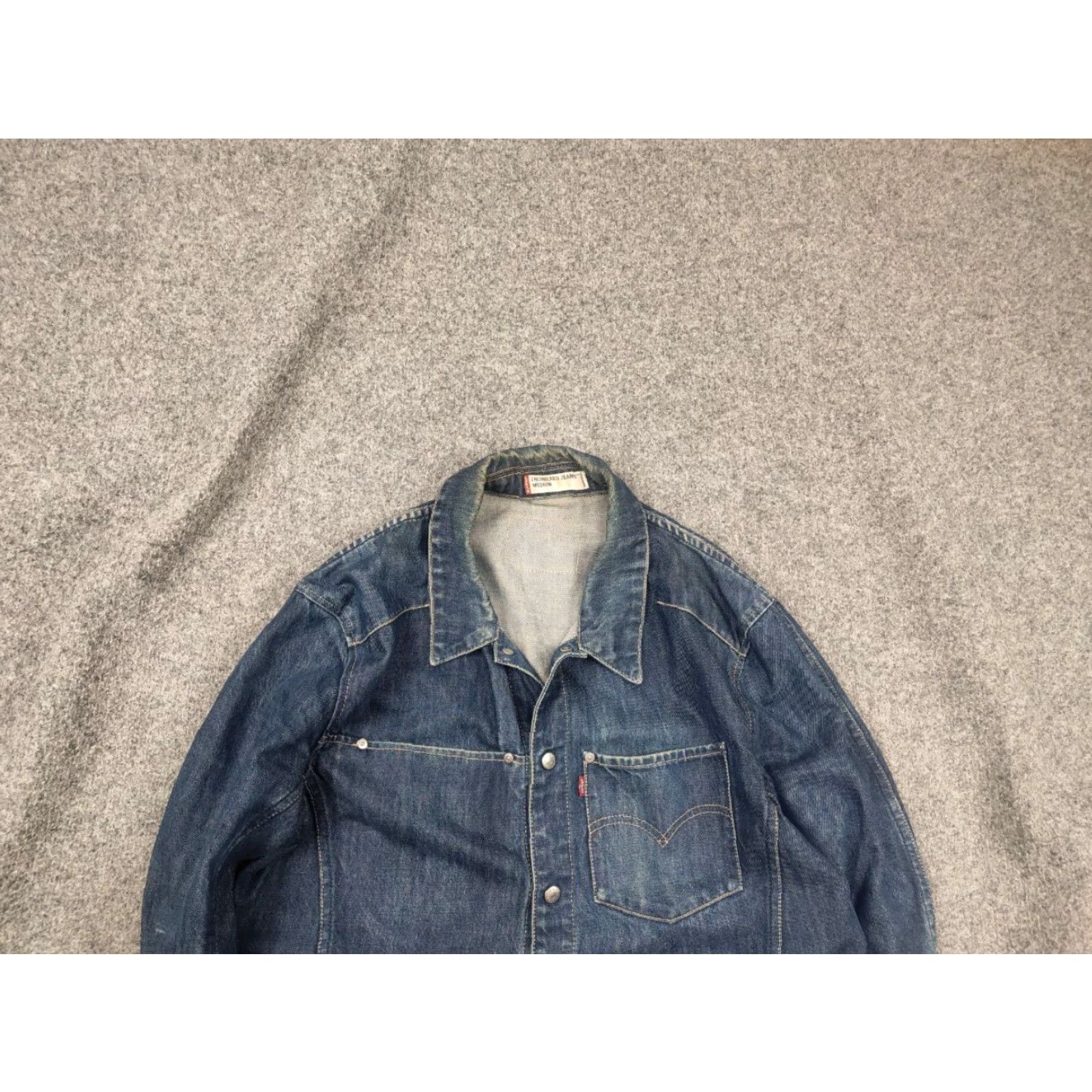 Levi's VINTAGE Levi's Trucker Jacket Levi's Engineered Denim Blue Pocket 90s Classic Pocket Denim Faded Jeans Jacket M Blue Mens Regular Jacket Size US 31 - 2 Thumbnail