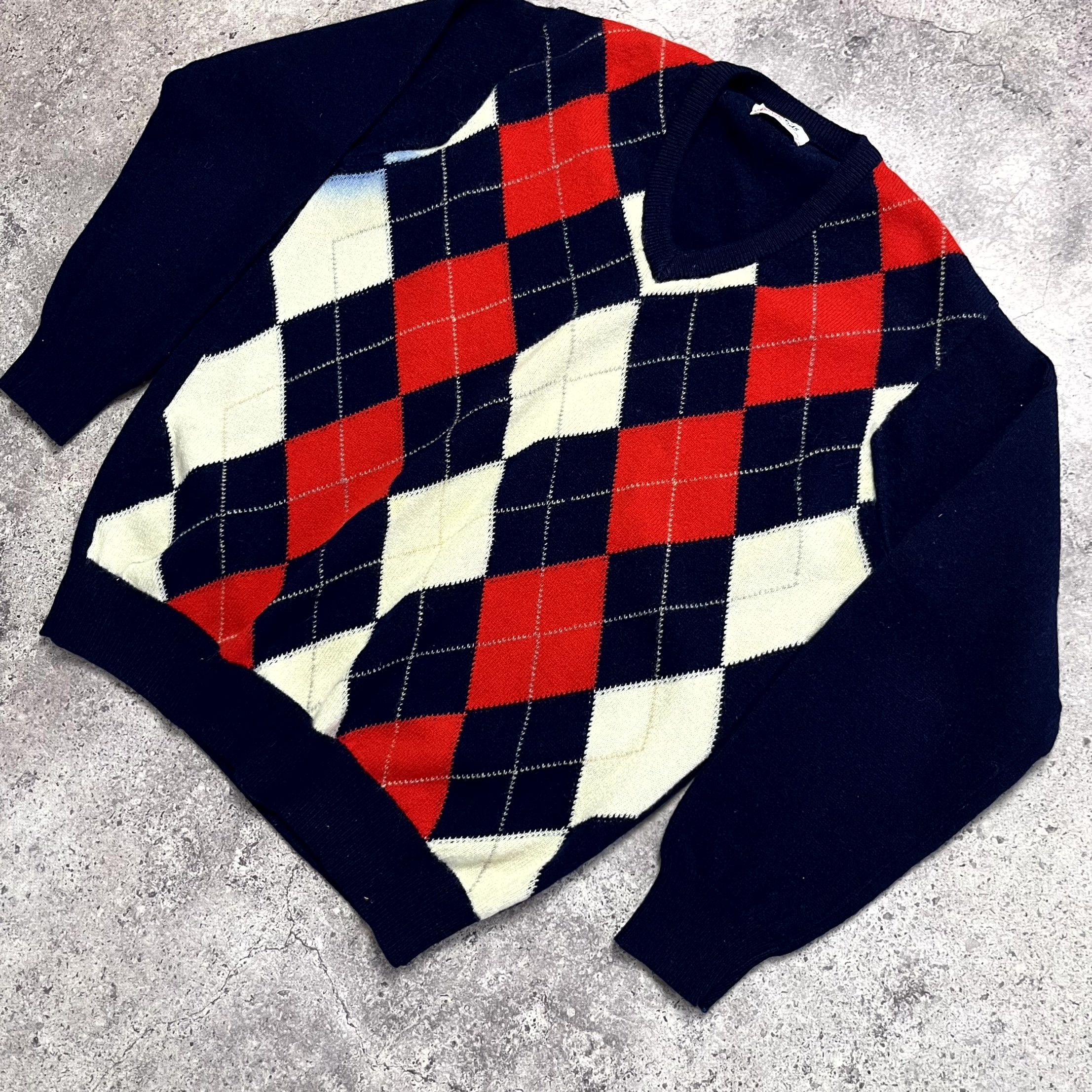 Vintage Vintage Argyle Wool Pullover Jumper Sweater Navy Blue Size M Size US M / EU 48-50 / 2 - 2 Thumbnail