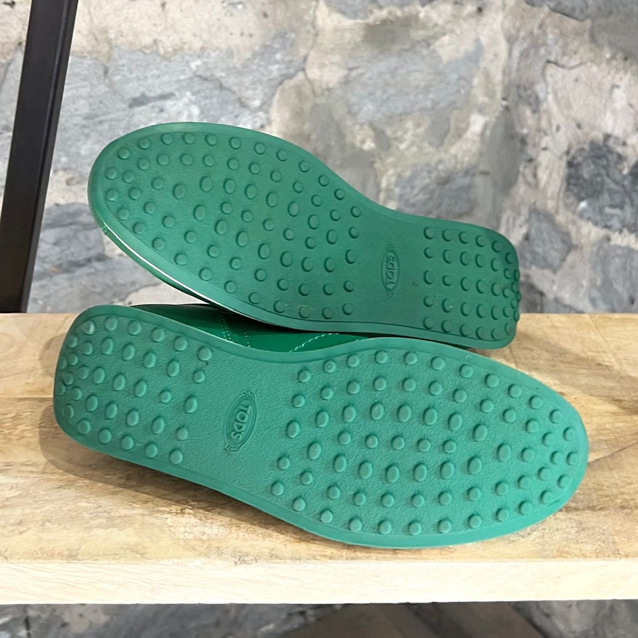 Tod's Tod's Green Leather Sneakers Size US 7 / EU 40 - 8 Thumbnail