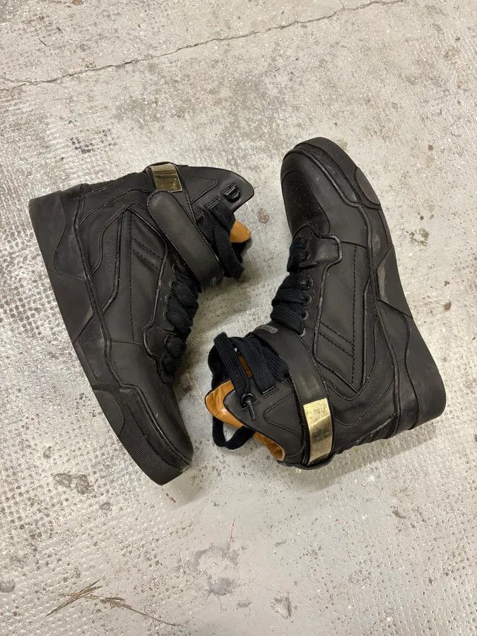 Givenchy AW2014 Givenchy Black High Leather Tyson Sneakers Size US 7 / EU 40 - 6 Thumbnail