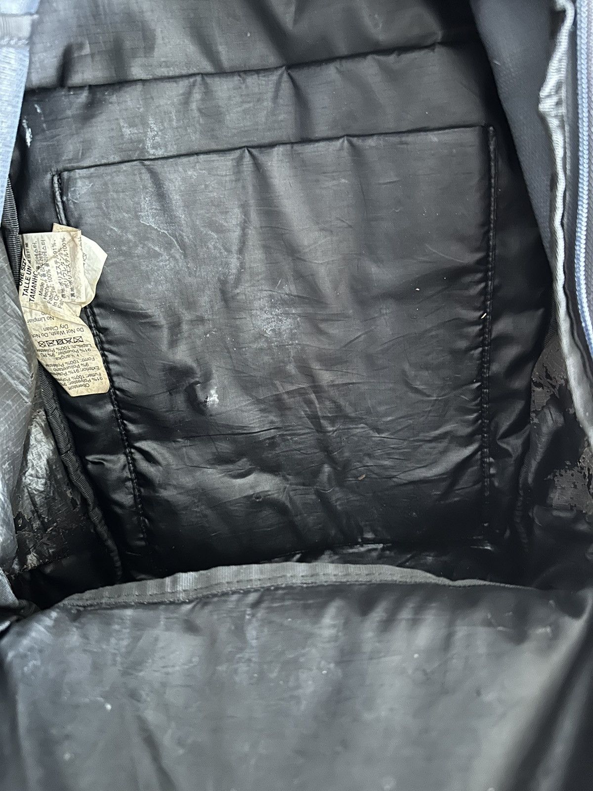 Oakley × Vintage Vintage 90s Y2K Oakley Backpack Outdoors Distressed Bag Size ONE SIZE - 9 Thumbnail