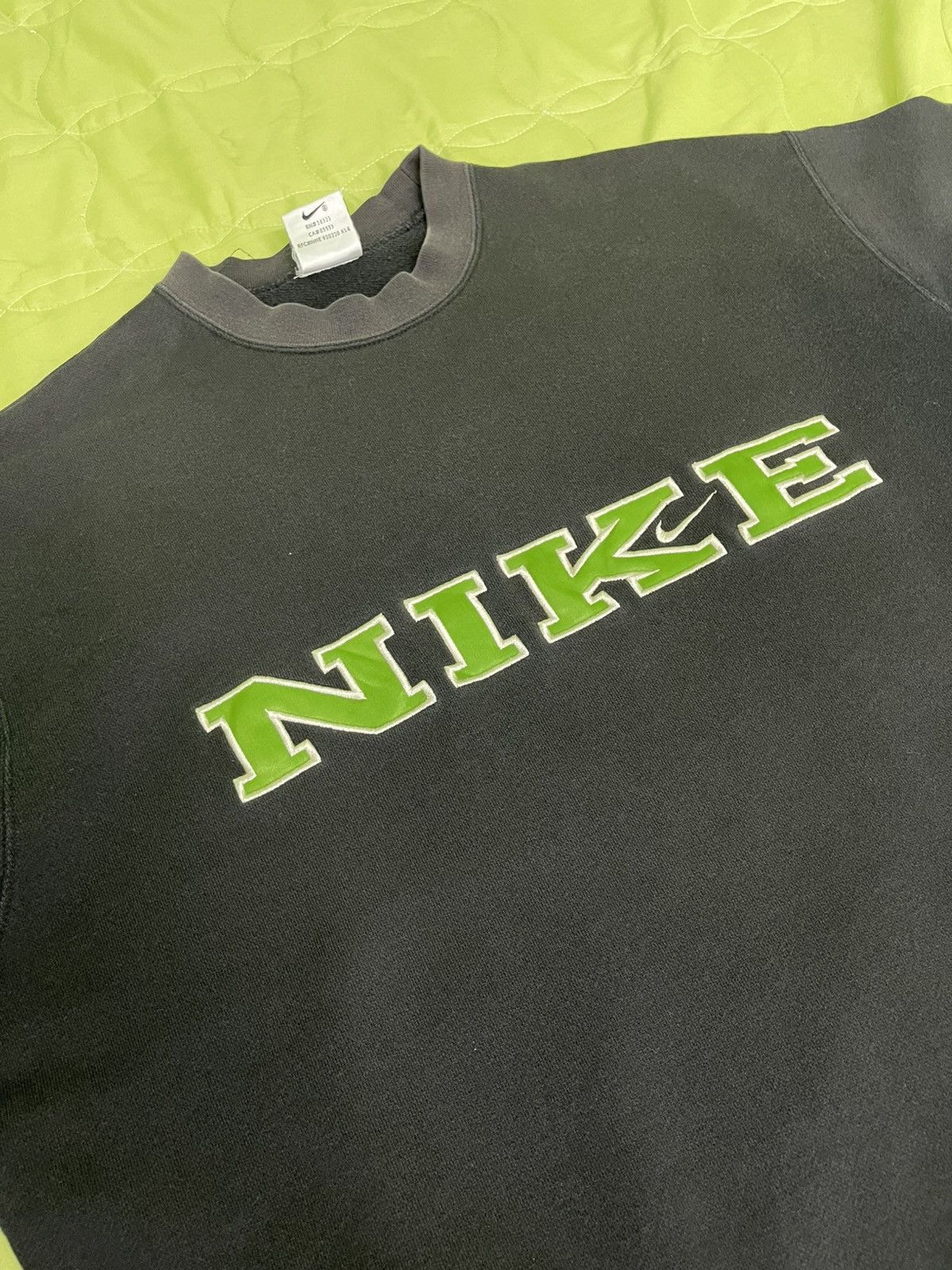 Nike Vintage 90's Nike Embroidered Spell-out Logo Sweatshirt Size US XL / EU 56 / 4 - 8 Thumbnail
