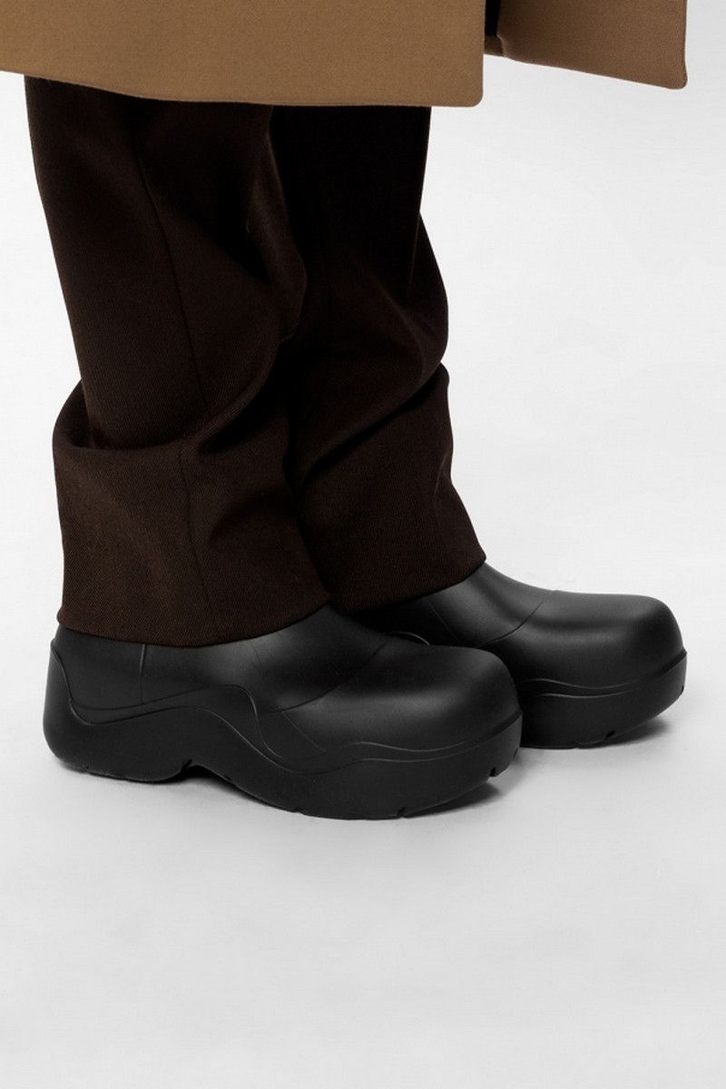 Bottega Veneta BOTTEGA VENETA Puddle matte black rubber boots Size 8 / 41 q Size US 8 / EU 41 - 4 Thumbnail