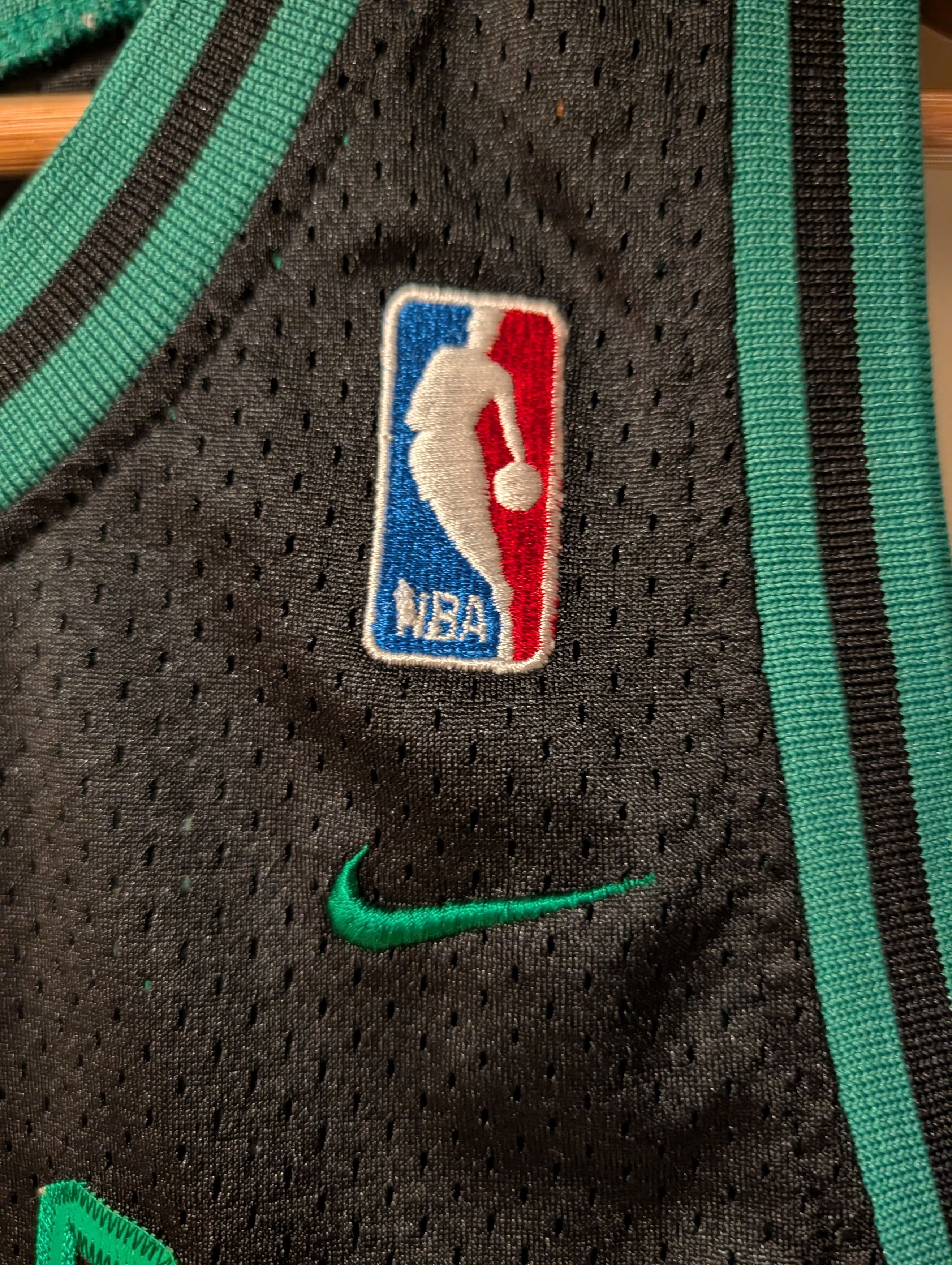 Nike Vintage Y2K Nike Team Pierce Boston Celtics Jersey - Boys Size US XL / EU 56 / 4 - 6 Thumbnail