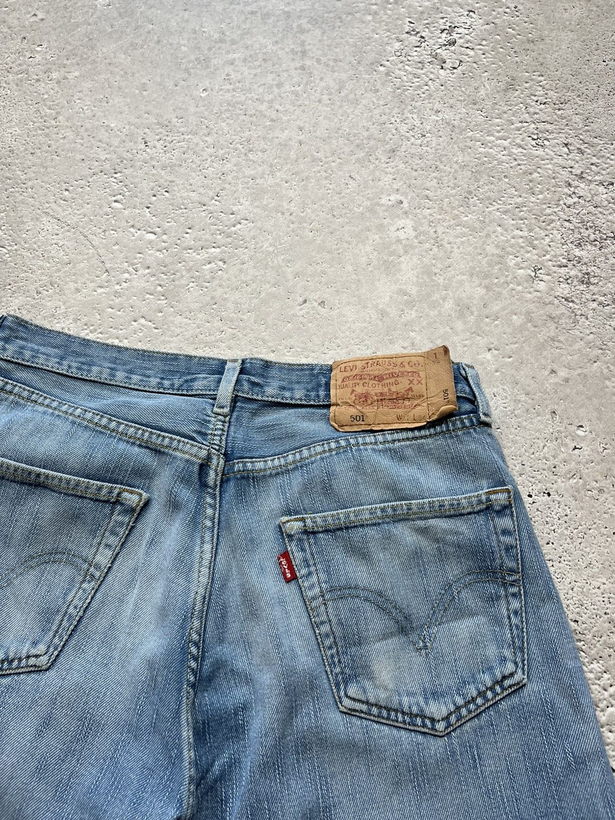 Levi's Vintage Levi’s 501 Light Wash Jeans W32 L34 Made in Romania Size US 32 / EU 48 - 6 Thumbnail