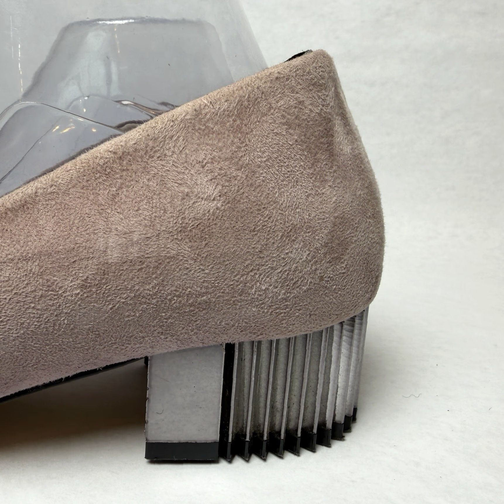 Vintage Girotti Pink Suede Pumps Women's Size 40 W Block Heel Slip On Italy Size US 10 / IT 40 - 2 Thumbnail
