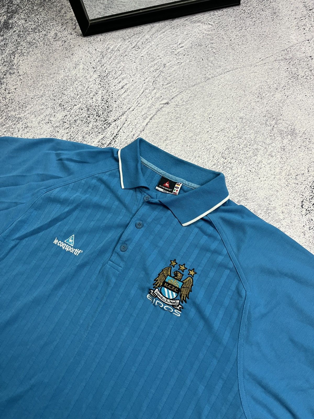 Le Coq Sportif × Vintage Vintage 90s Manchester City Le Coq Sportif Jersey Polo Shirt Size US L / EU 52-54 / 3 - 5 Thumbnail