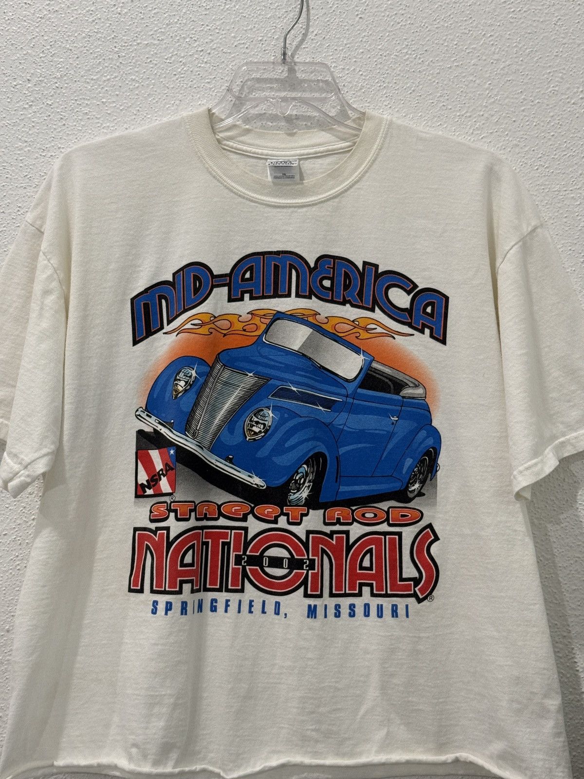 Gildan 2002 Street Rod Nationals Car Show NSRA Cropped Tshirt XL Size US XL / EU 56 / 4 - 2 Thumbnail