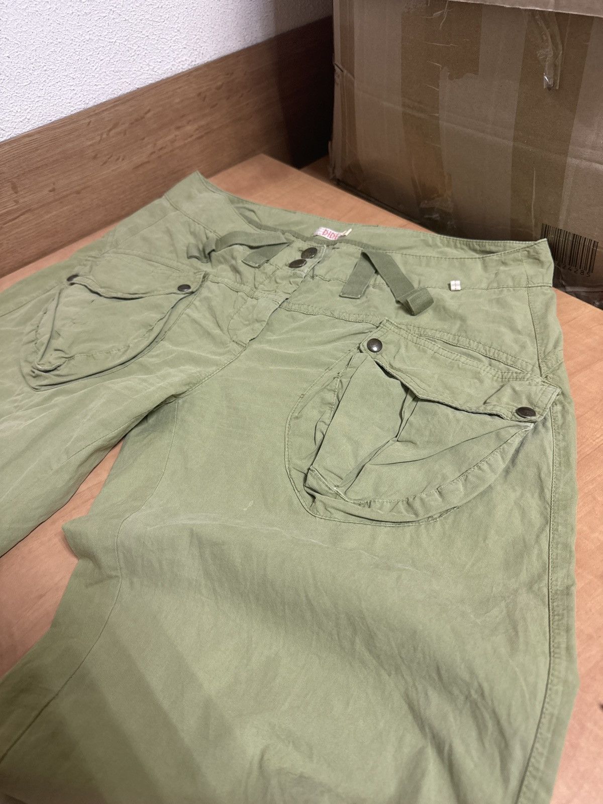 If Six Was Nine × Japanese Brand × Le Grande Bleu (L.G.B.) Vintage Japanese LGB Style Y2K Faded Cargo Pants Size US 30 / EU 46 - 5 Thumbnail