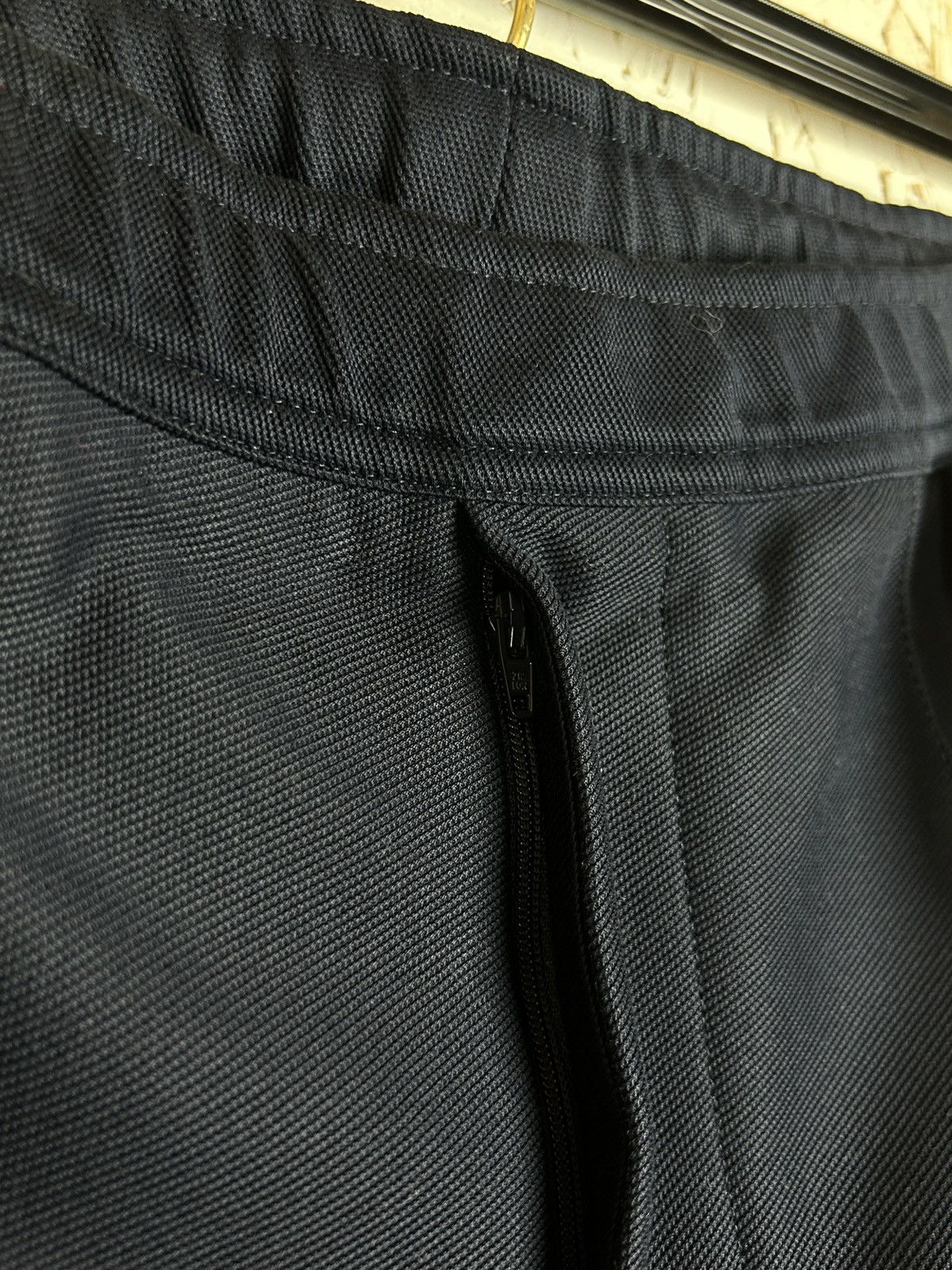 Gucci BNWT Gucci Jogging Pant With Gucci Stripe 50 Size US 34 / EU 50 - 5 Thumbnail