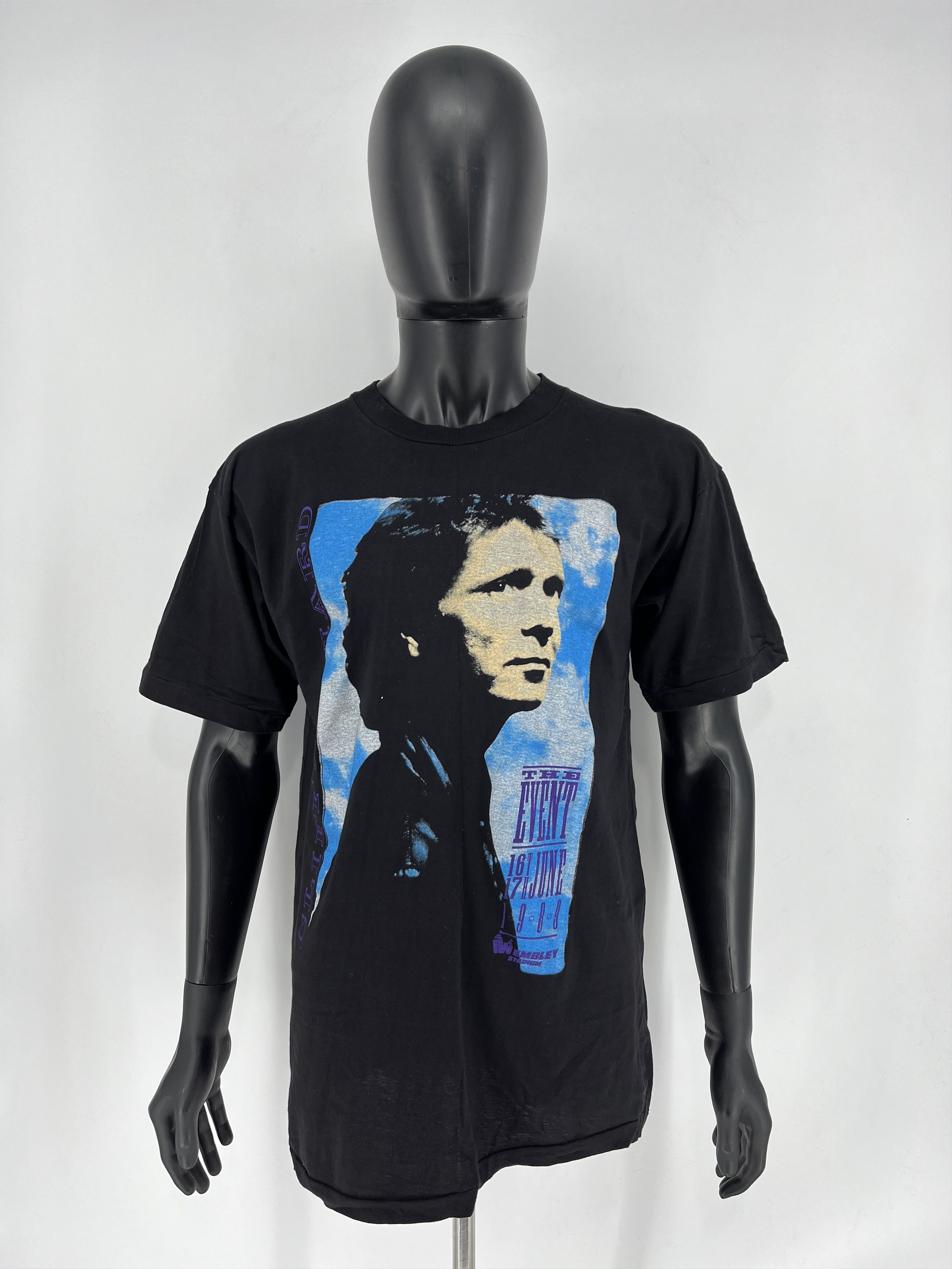 Band Tees Vintage Cliff Richard The Event 1989 T-Shirt Size XL Size US XL / EU 56 / 4 - 2 Thumbnail