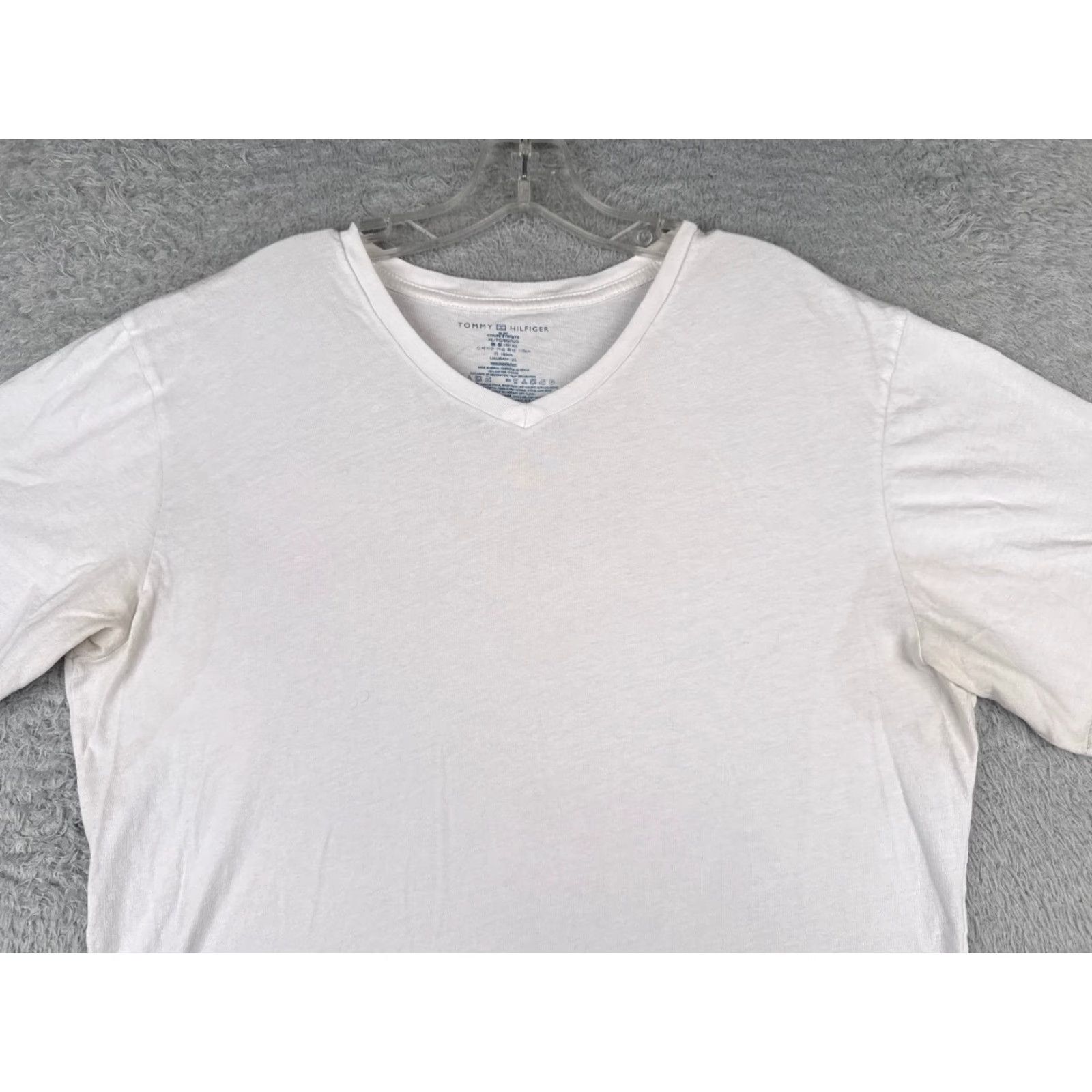 Tommy Hilfiger VINTAGE Tommy Hilfiger T-Shirt Women Adult XL White Casual Short Sleeve Cotton Summer Women's Size 40" / US 18 - 4 Thumbnail