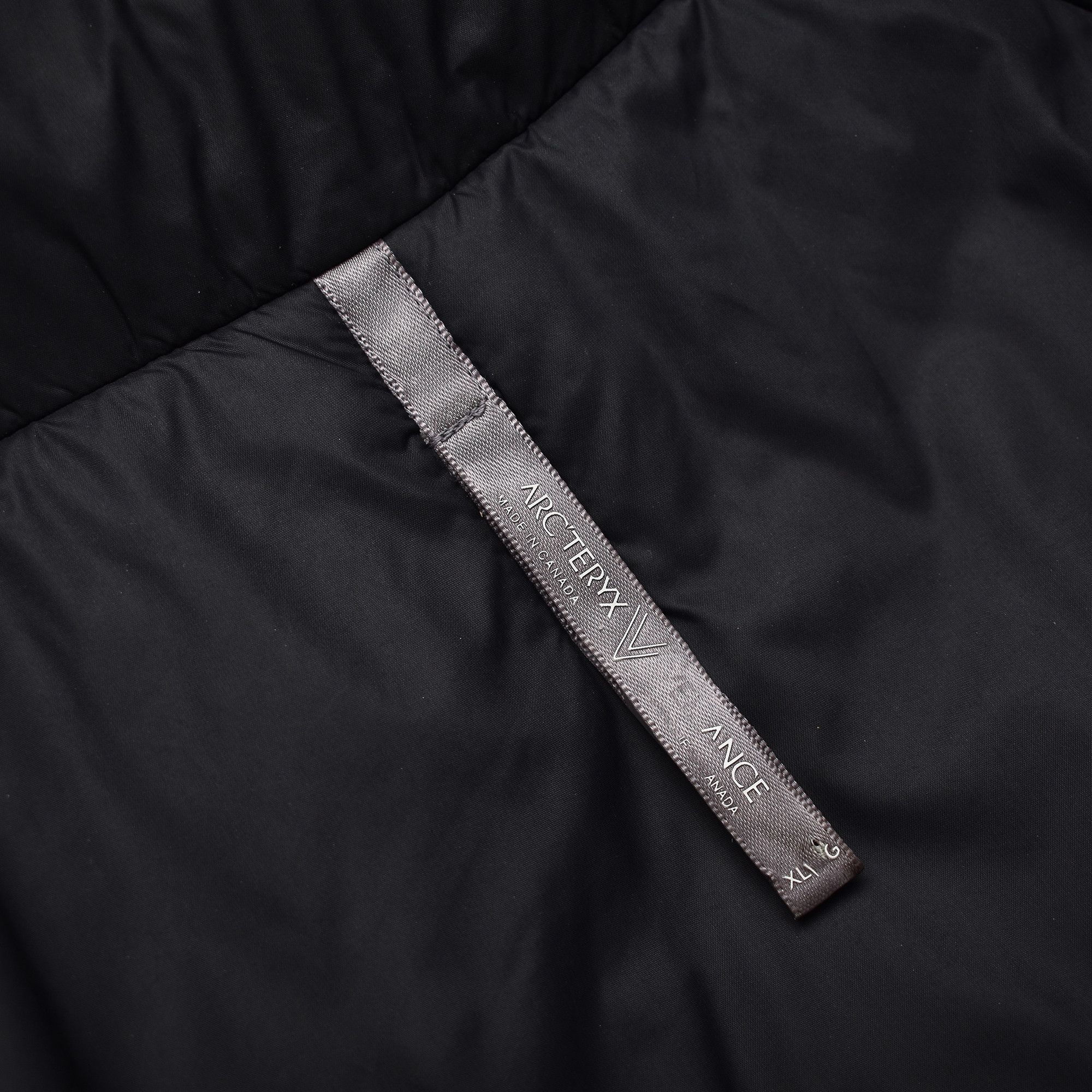 Veilance VEILANCE ARC’TERYX FIELD IS GORE-TEX INSULATED JACKET Size US XL / EU 56 / 4 - 4 Thumbnail