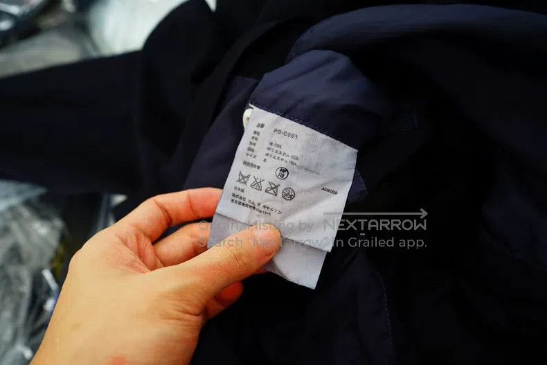 Comme des Garcons Comme Des Garcons Pleated Front Horn-Button Jacket Size US S / EU 44-46 / 1 - 8 Thumbnail