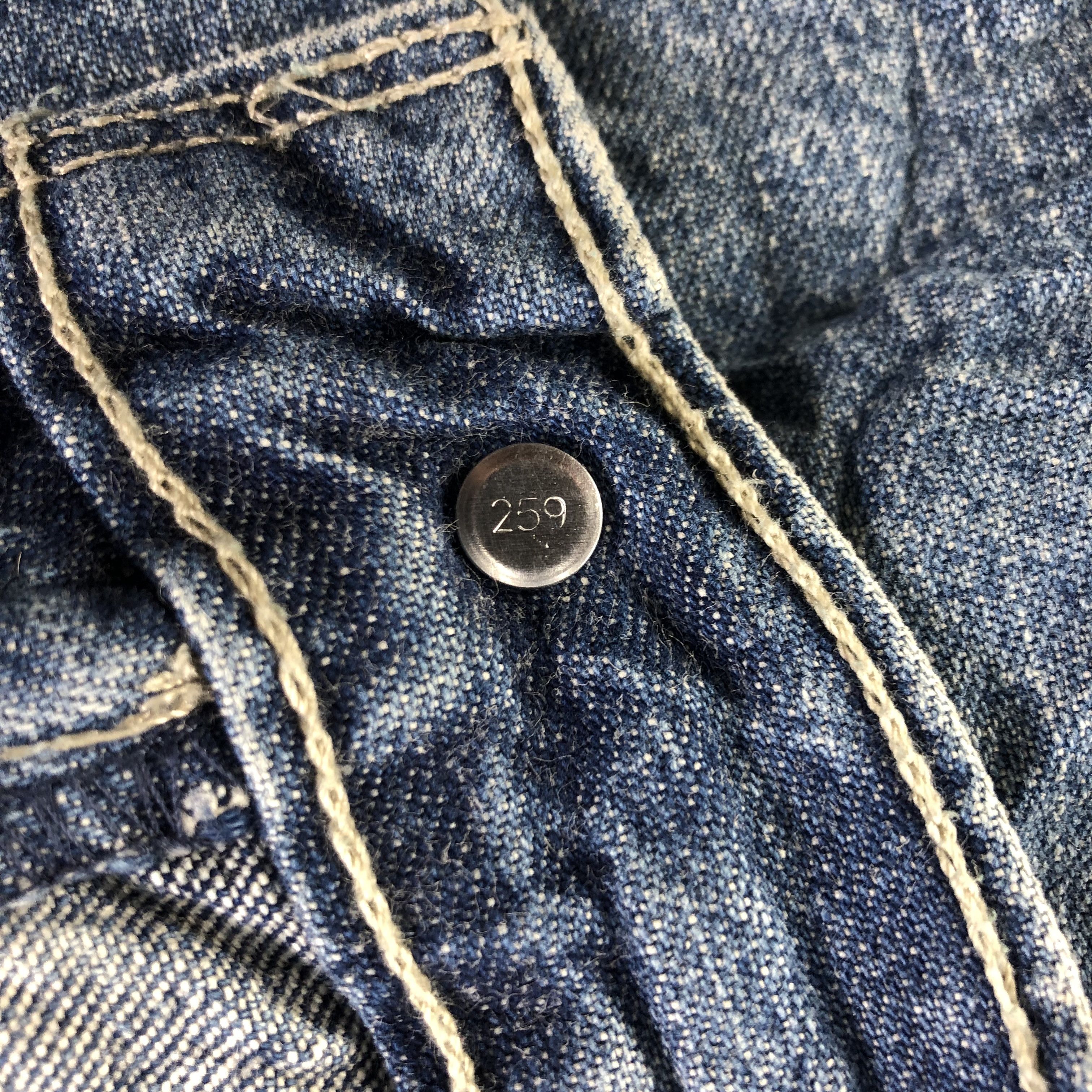 Levi's Vintage Blue Wash Levis Jeans-J3011 Size US 40 / EU 56 - 7 Thumbnail