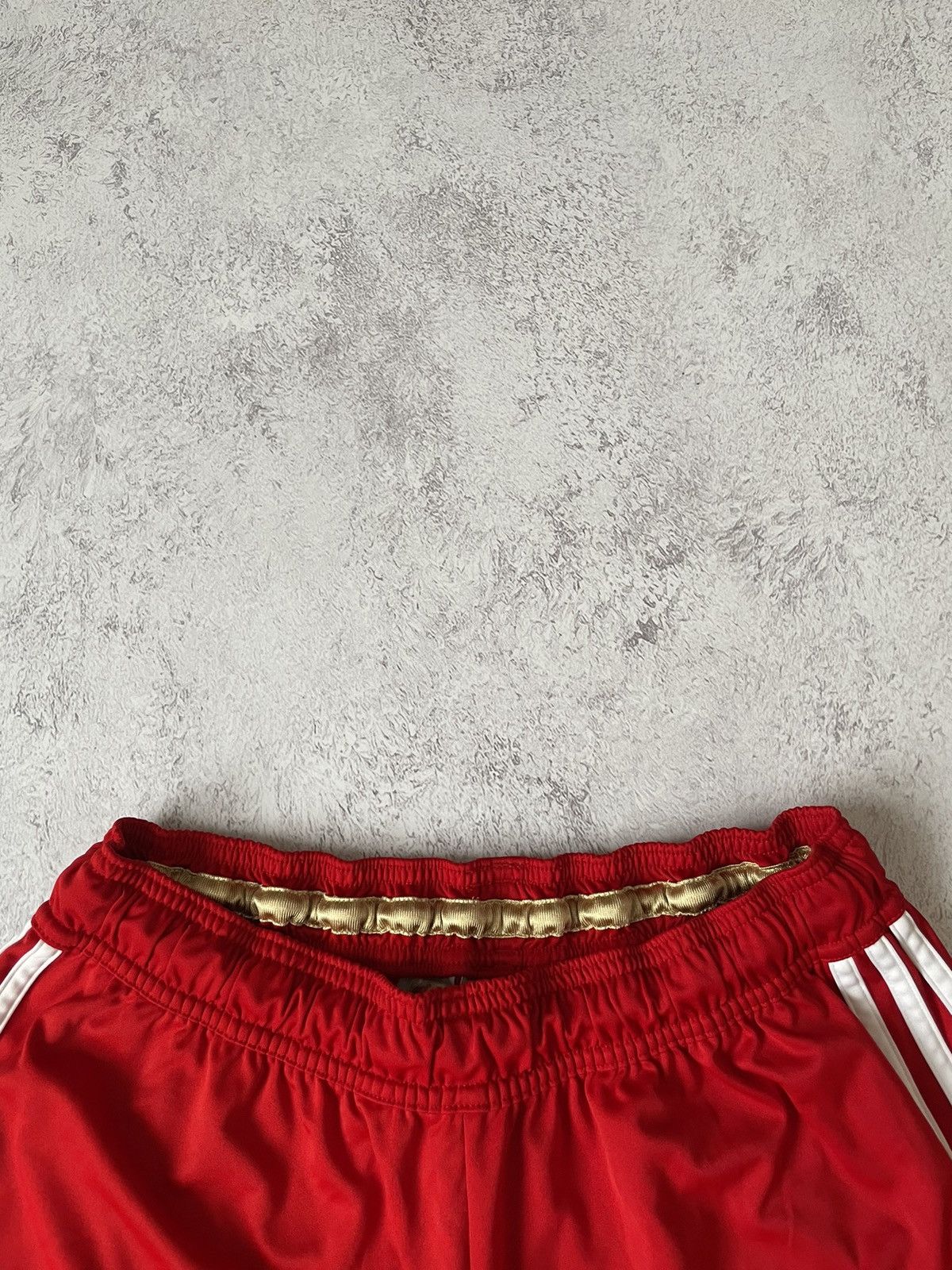 Vintage Adidas Liverpool 2010/2012 Home Football Shorts Retro Size US 34 / EU 50 - 5 Thumbnail