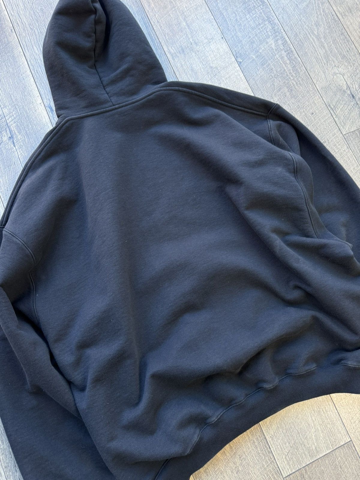 Vetements Vetements Paris Logo Black Oversized Hoodie - Medium Size US M / EU 48-50 / 2 - 5 Thumbnail