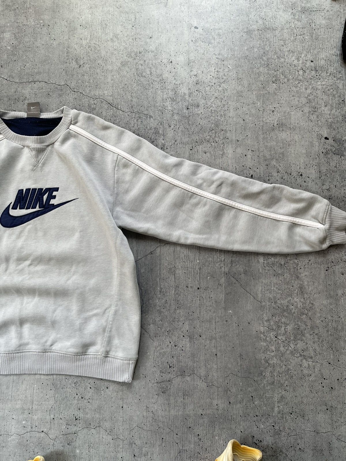Nike × Vintage Nike Vintage Y2k Big Logo Sweathirt Size US S / EU 44-46 / 1 - 7 Thumbnail