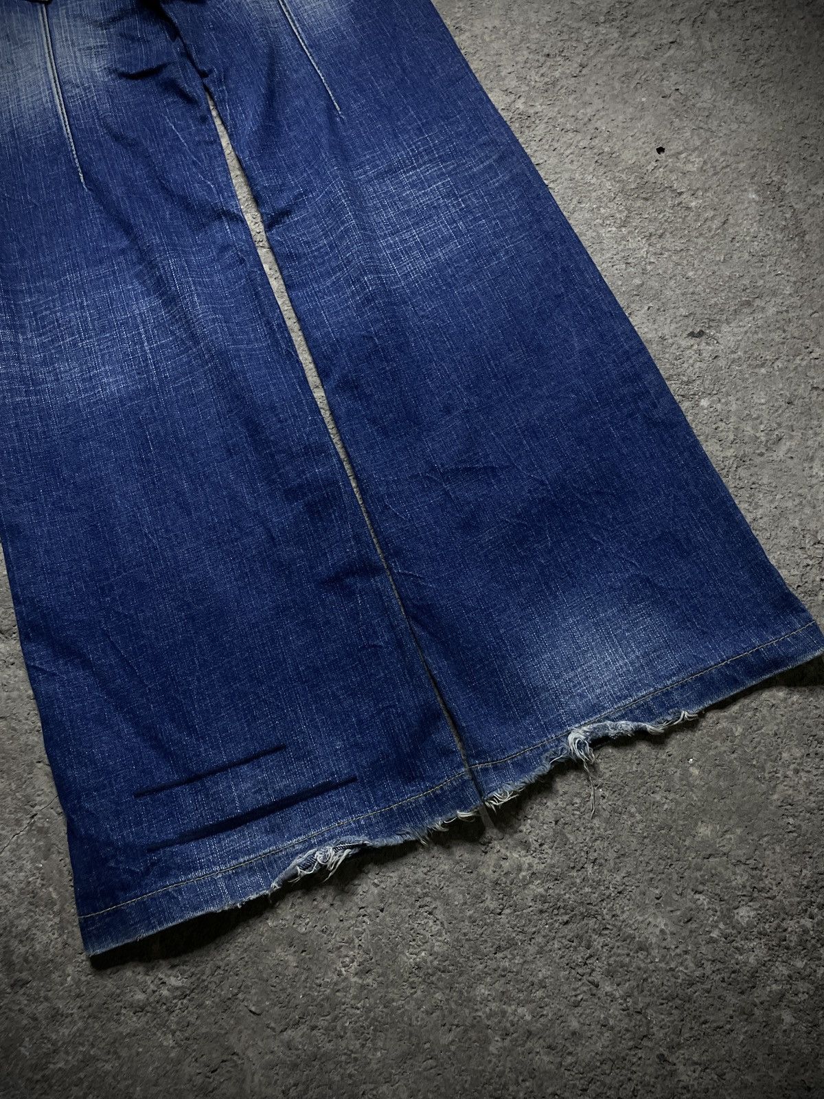 Hysteric Glamour 2000’s Redpepper - Super Flared Rings Denim Pants Size US 27 - 13 Thumbnail