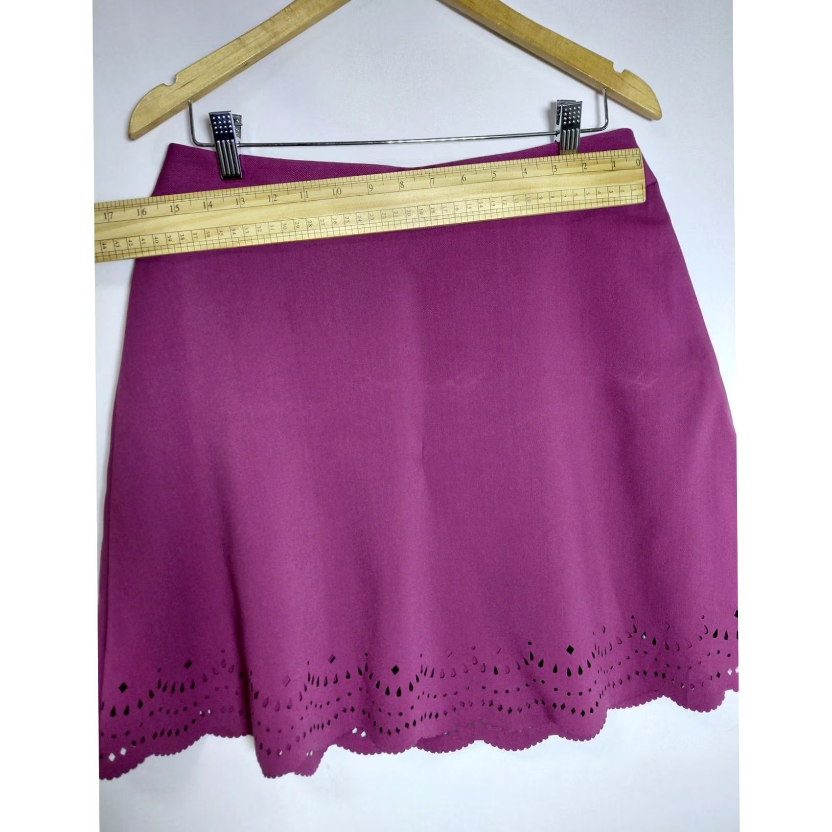 Loft LOFT Outlet Purple Skirt Solid Women Size 8 Mini Scalloped Hem Casual Workwear Spring Fall Womens Size 30" / US 8 / IT 44 - 4 Thumbnail