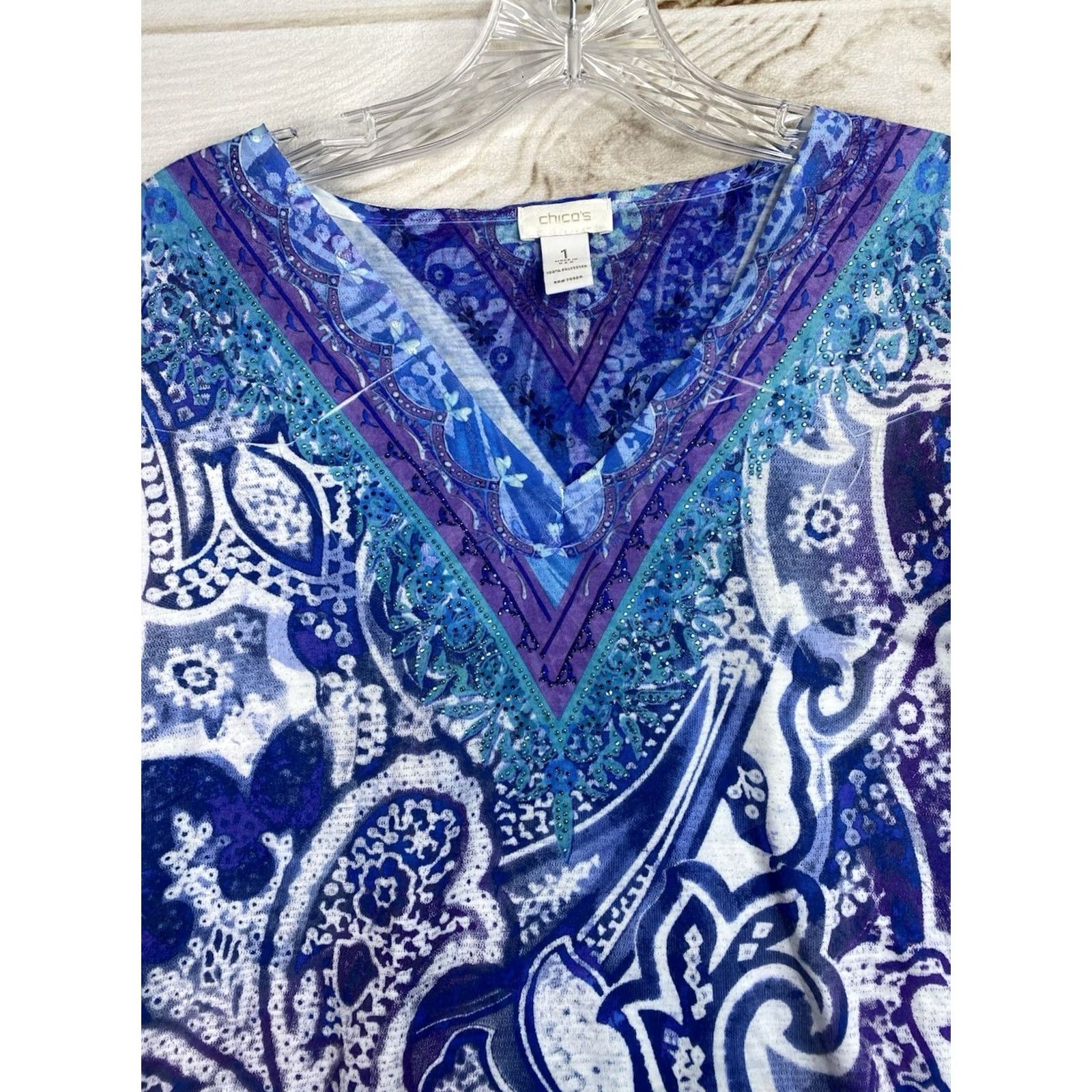 Vintage Chico's Paisley Print Top Sz 1 M Blue V-Neck Burnout Studded Shirt Womens Slim Knit Blouse Casual Summer Spring Fall Size M / US 6-8 / IT 42-44 - 3 Thumbnail