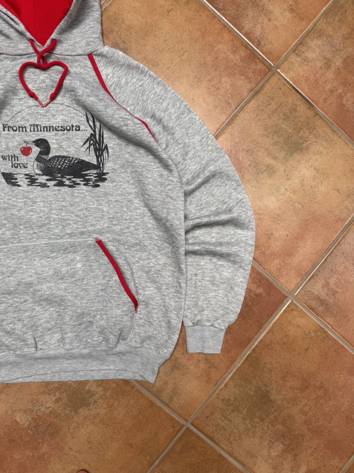 Vintage Vintage Minnesota Novelty Raglan Hoodie Size US M / EU 48-50 / 2 - 3 Thumbnail