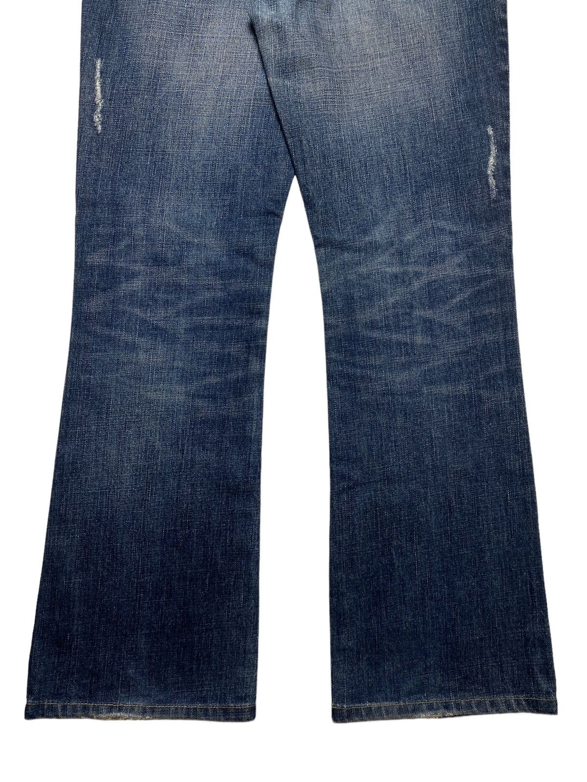Burberry 2000s Burberry - Flared Distressed Denim Size US 30 / EU 46 - 6 Thumbnail