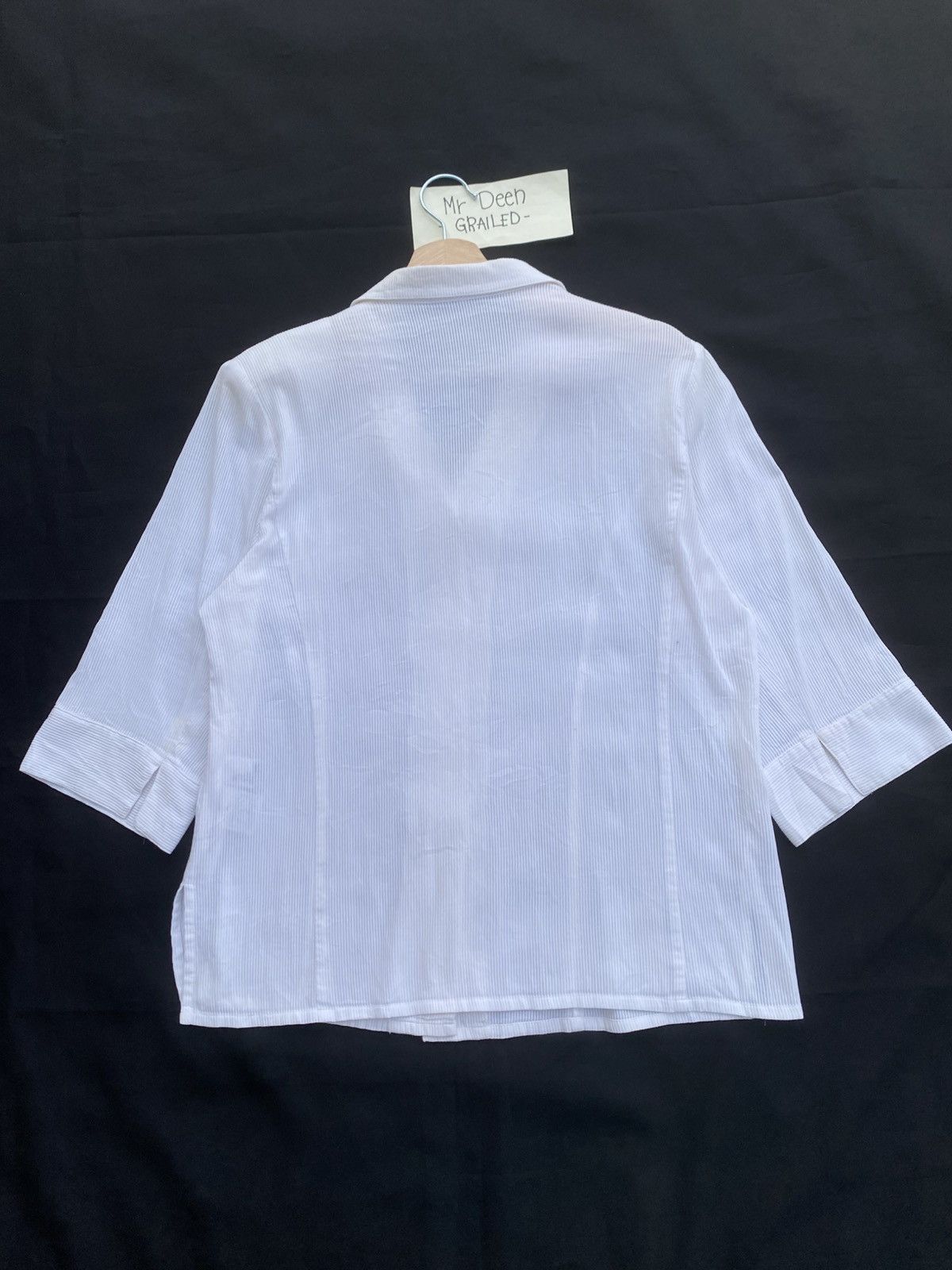 Givenchy Rare Vintage Givenchy Buttons Shirt Size US M / EU 48-50 / 2 - 18 Thumbnail
