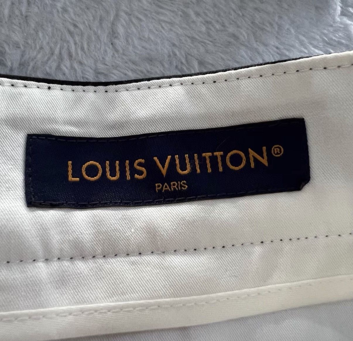 Louis Vuitton Louis Vuitton 25 Spring Embroidered Logo Flared Pants J41 Size US 30 / EU 46 - 4 Thumbnail