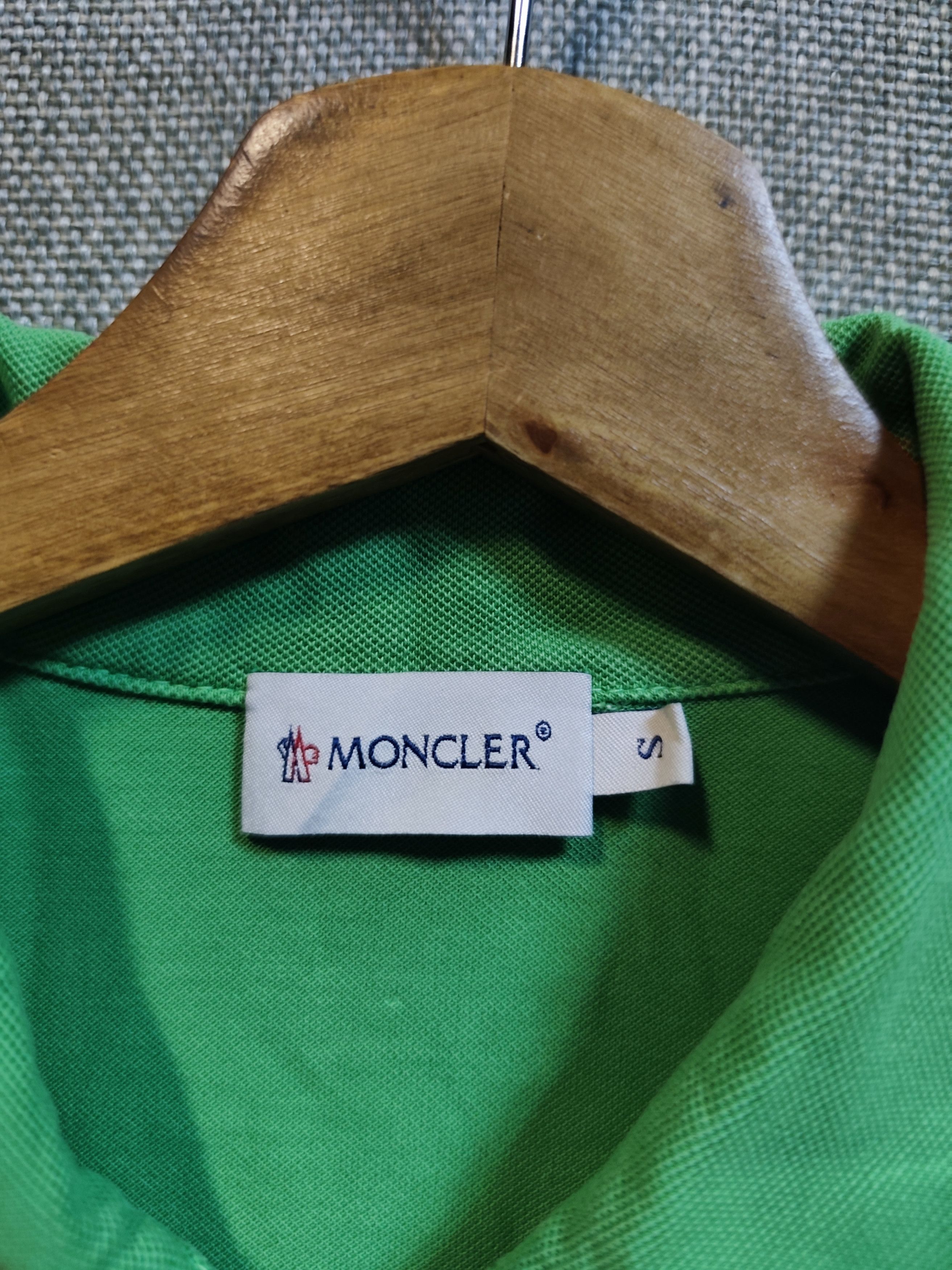 Moncler Moncler Sleeveless Polo Shirt Size S / US 4 / IT 40 - 5 Thumbnail