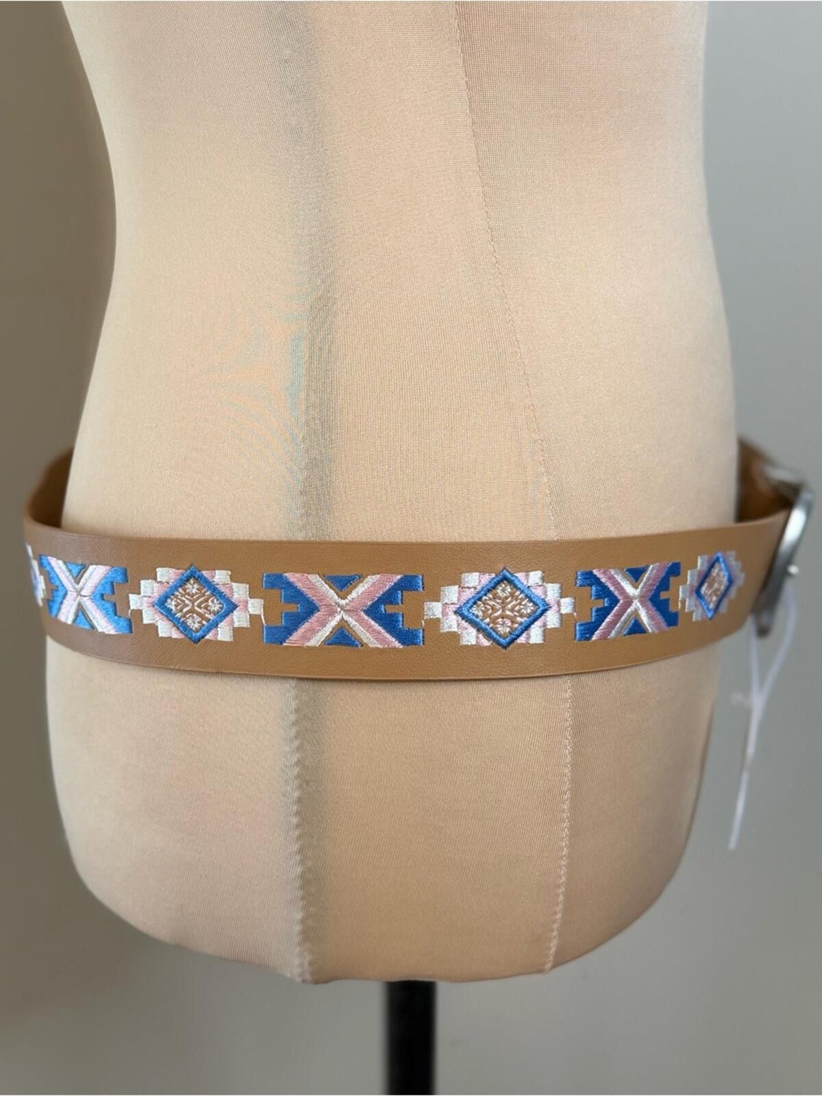 Other Light brown faux leather belt embroidered western Aztec 42” Size ONE SIZE - 2 Thumbnail