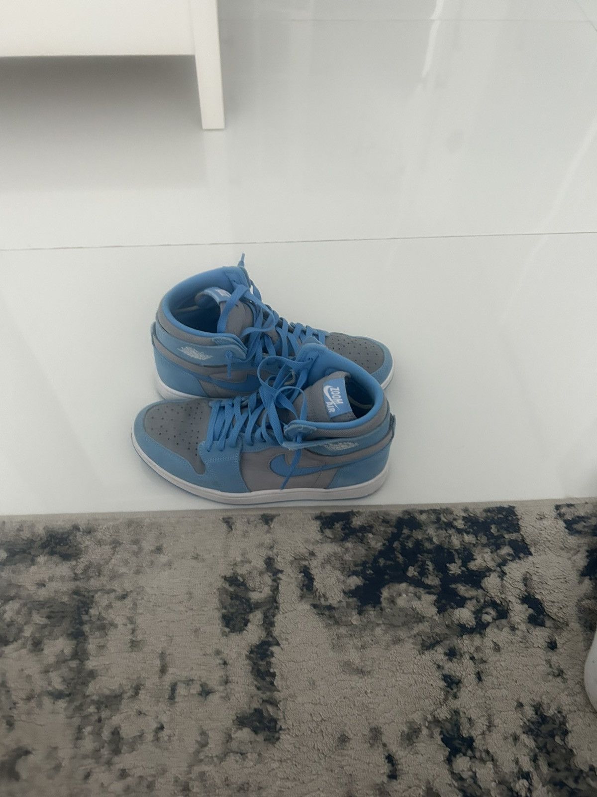 Nike Nike Jordans 1 Size US 7 / EU 40 - 7 Thumbnail